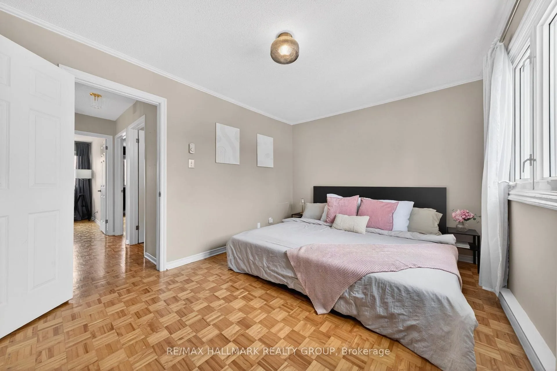 Photo 29 of Unit 8, 740 Morin Street, Ottawa, Castle Heights — HOMEH