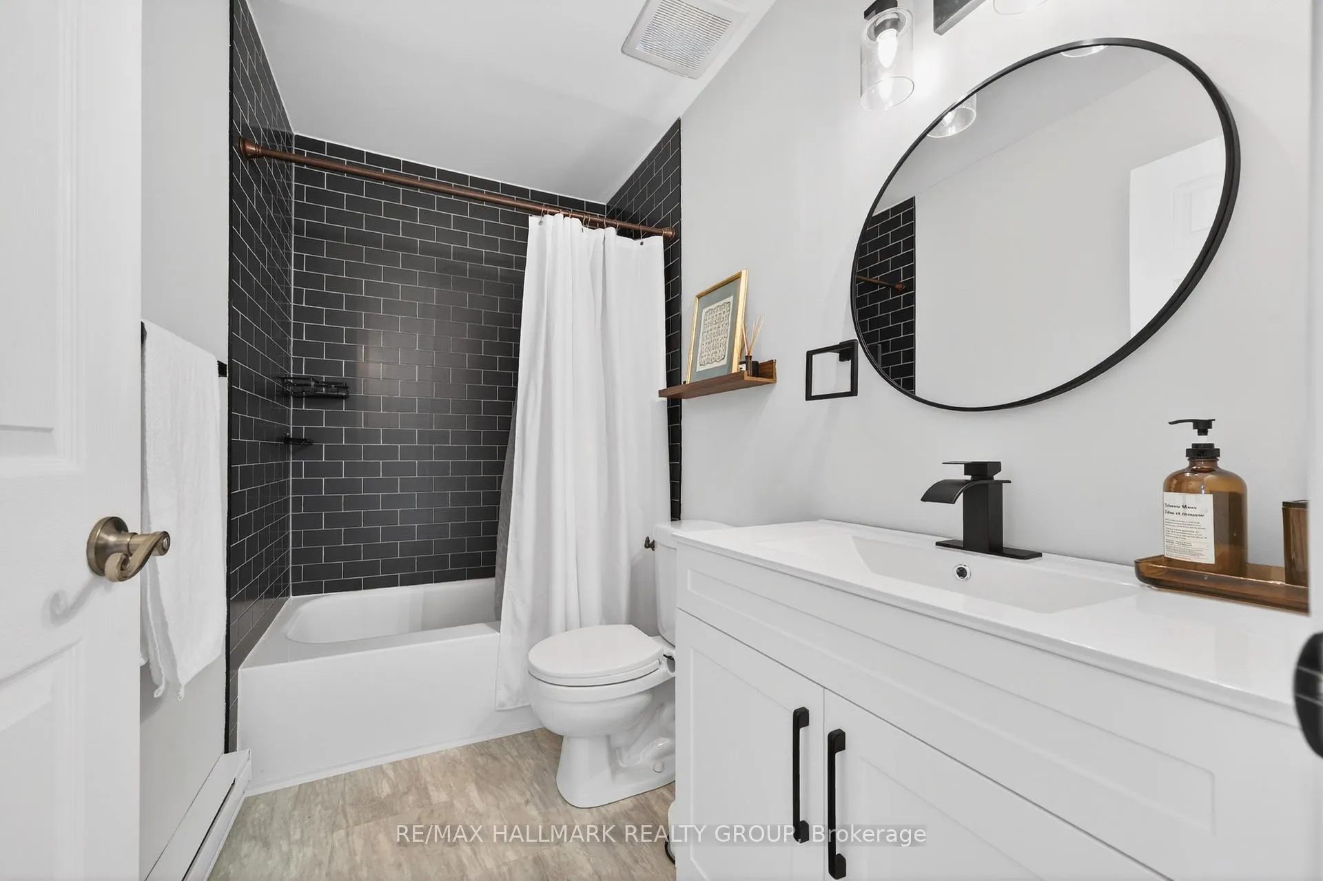 Photo 36 of Unit 8, 740 Morin Street, Ottawa, Castle Heights — HOMEH