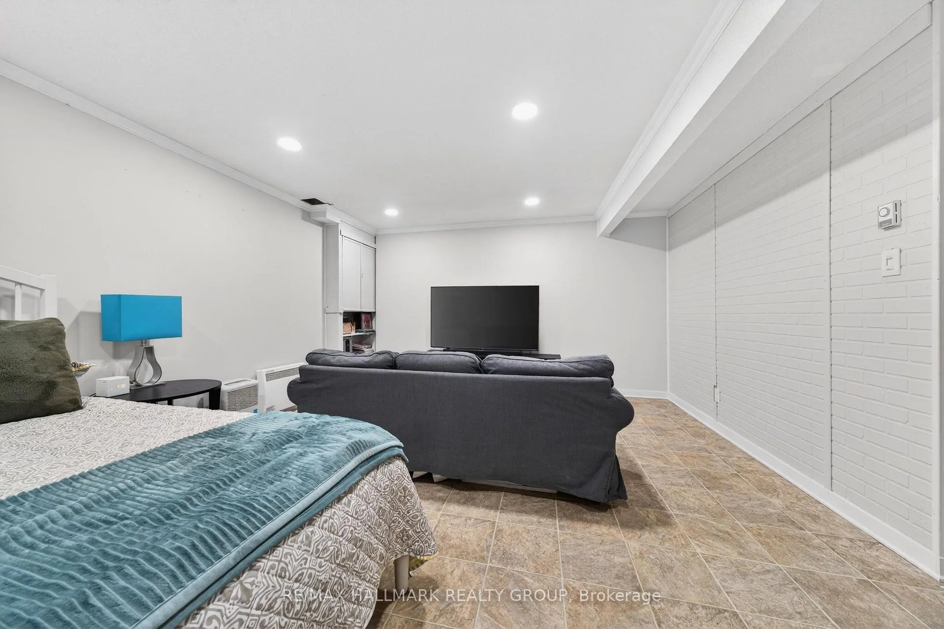 Photo 43 of Unit 8, 740 Morin Street, Ottawa, Castle Heights — HOMEH