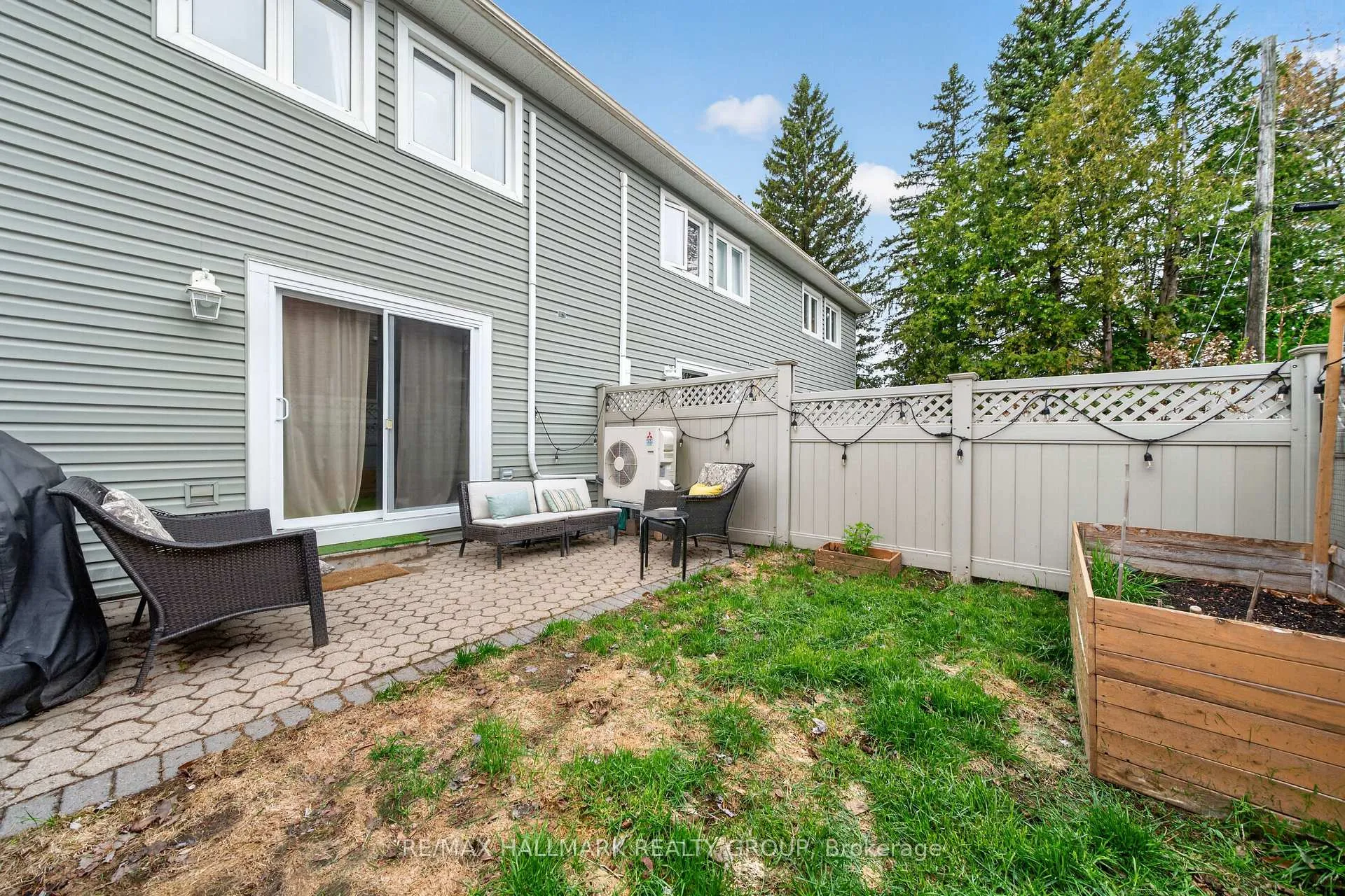 Photo 49 of Unit 8, 740 Morin Street, Ottawa, Castle Heights — HOMEH
