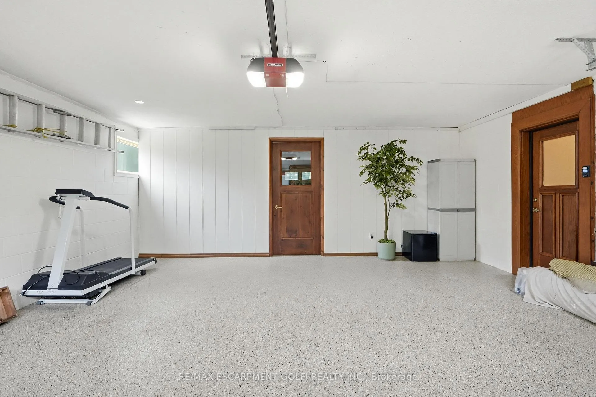 Photo 35 of 5 Maple Avenue, Hamilton, Greensville — HOMEH