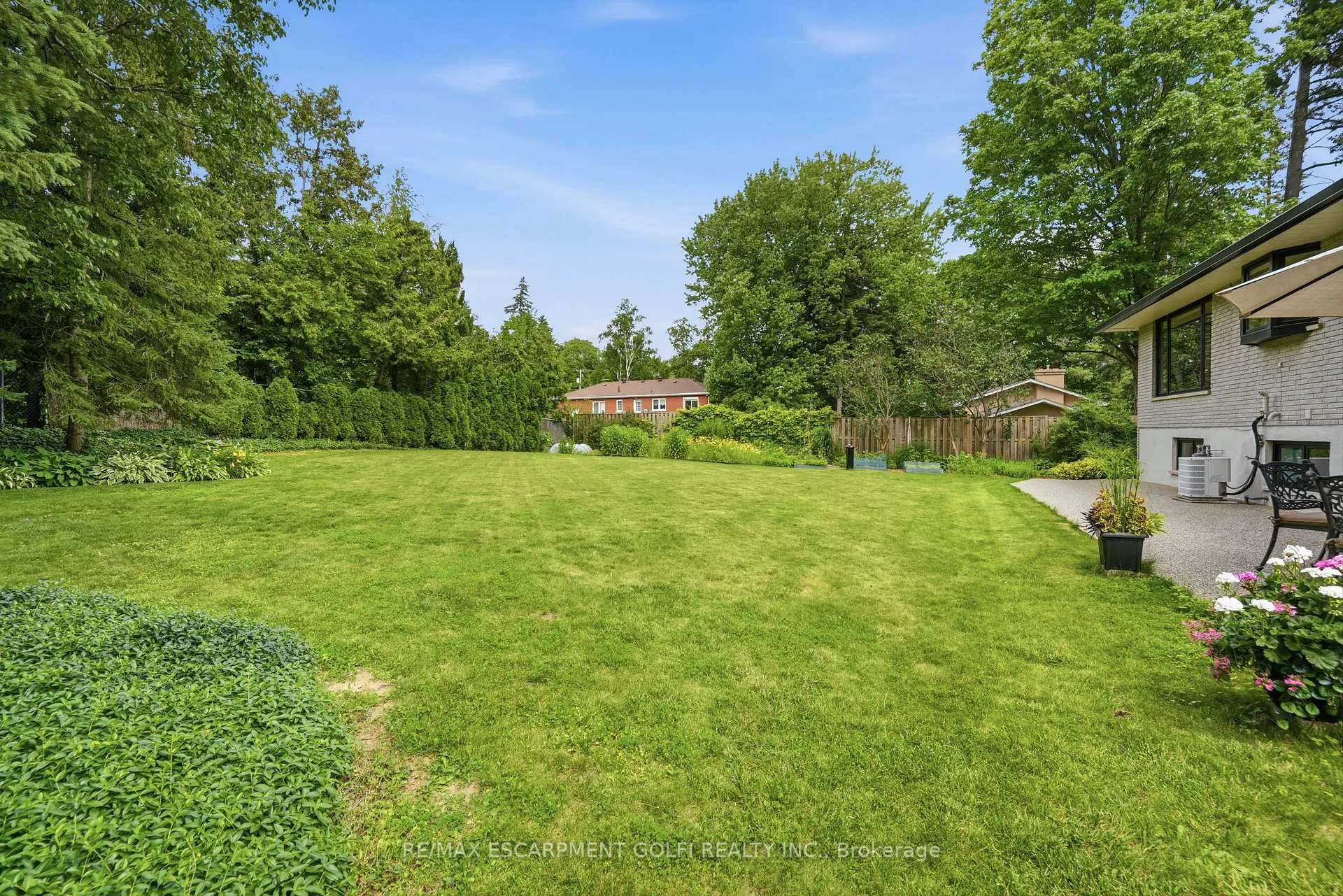 Photo 40 of 5 Maple Avenue, Hamilton, Greensville — HOMEH