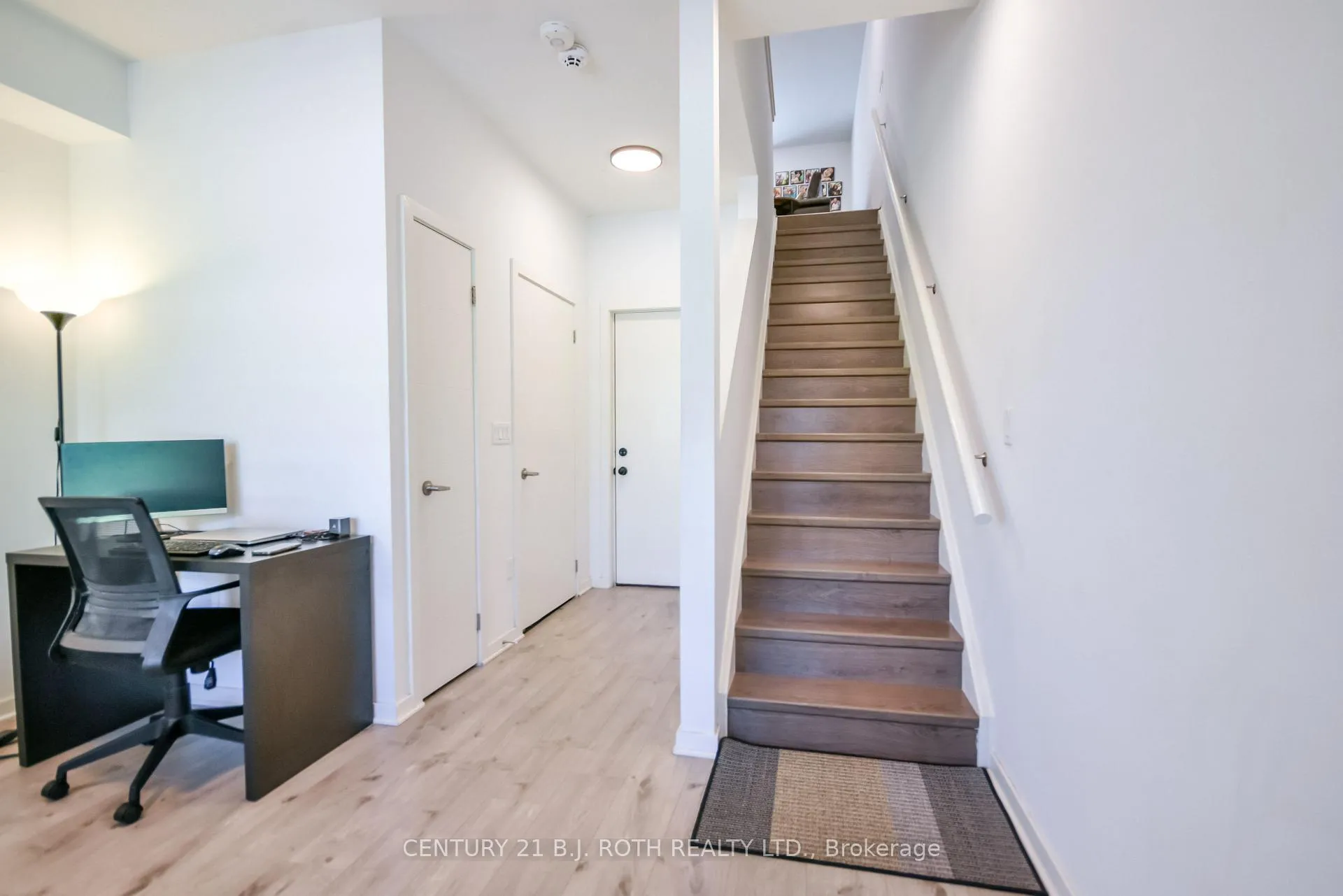 Photo 5 of Unit 64, 369 Essa Road, Barrie, Holly — HOMEH