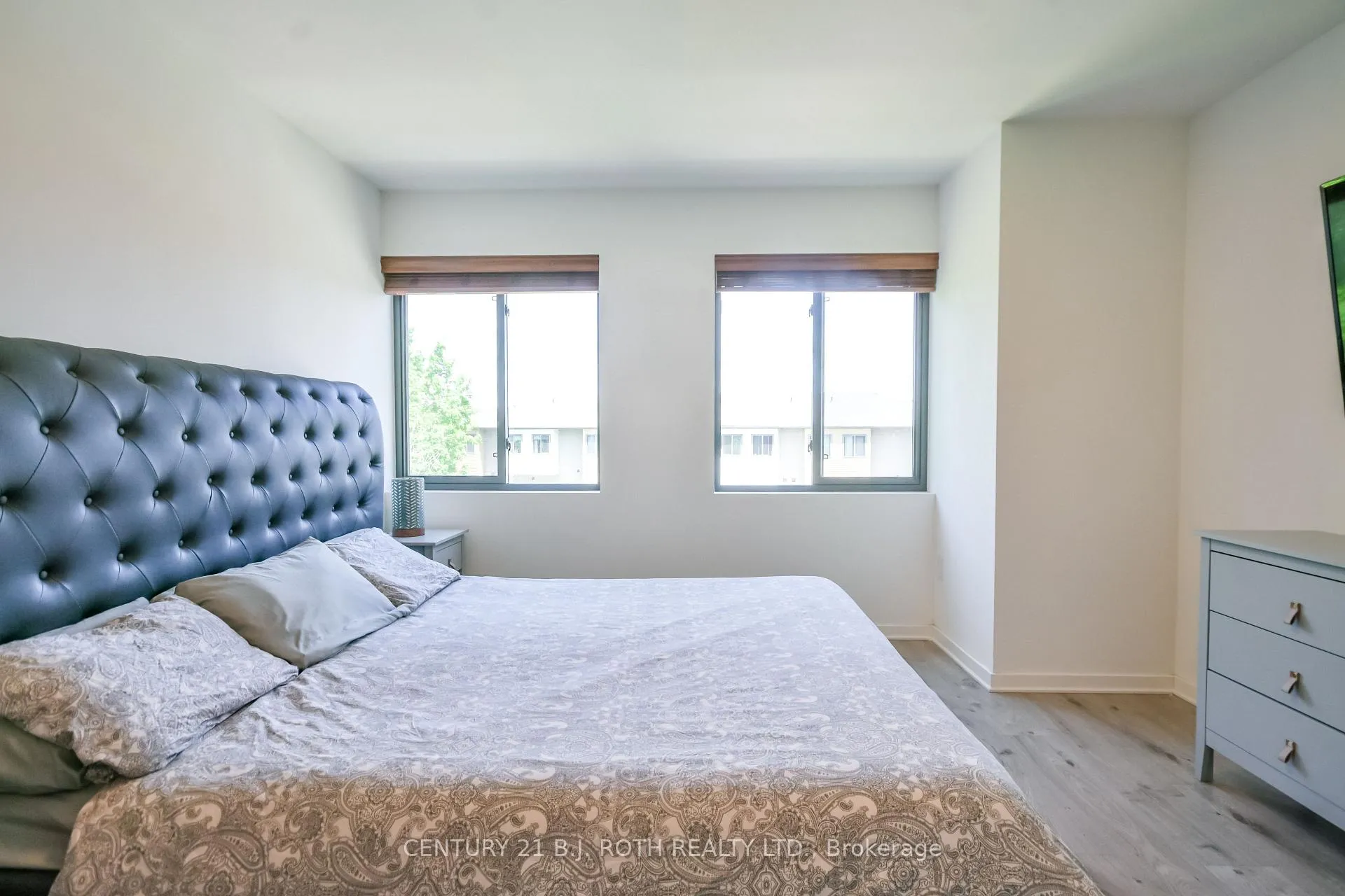 Photo 18 of Unit 64, 369 Essa Road, Barrie, Holly — HOMEH