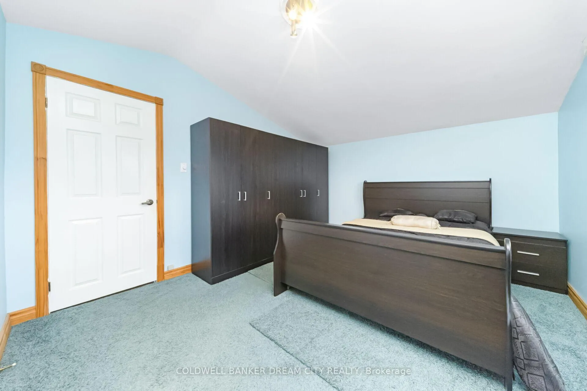 Photo 21 of 39 Reid Avenue N, Hamilton, McQuesten — HOMEH