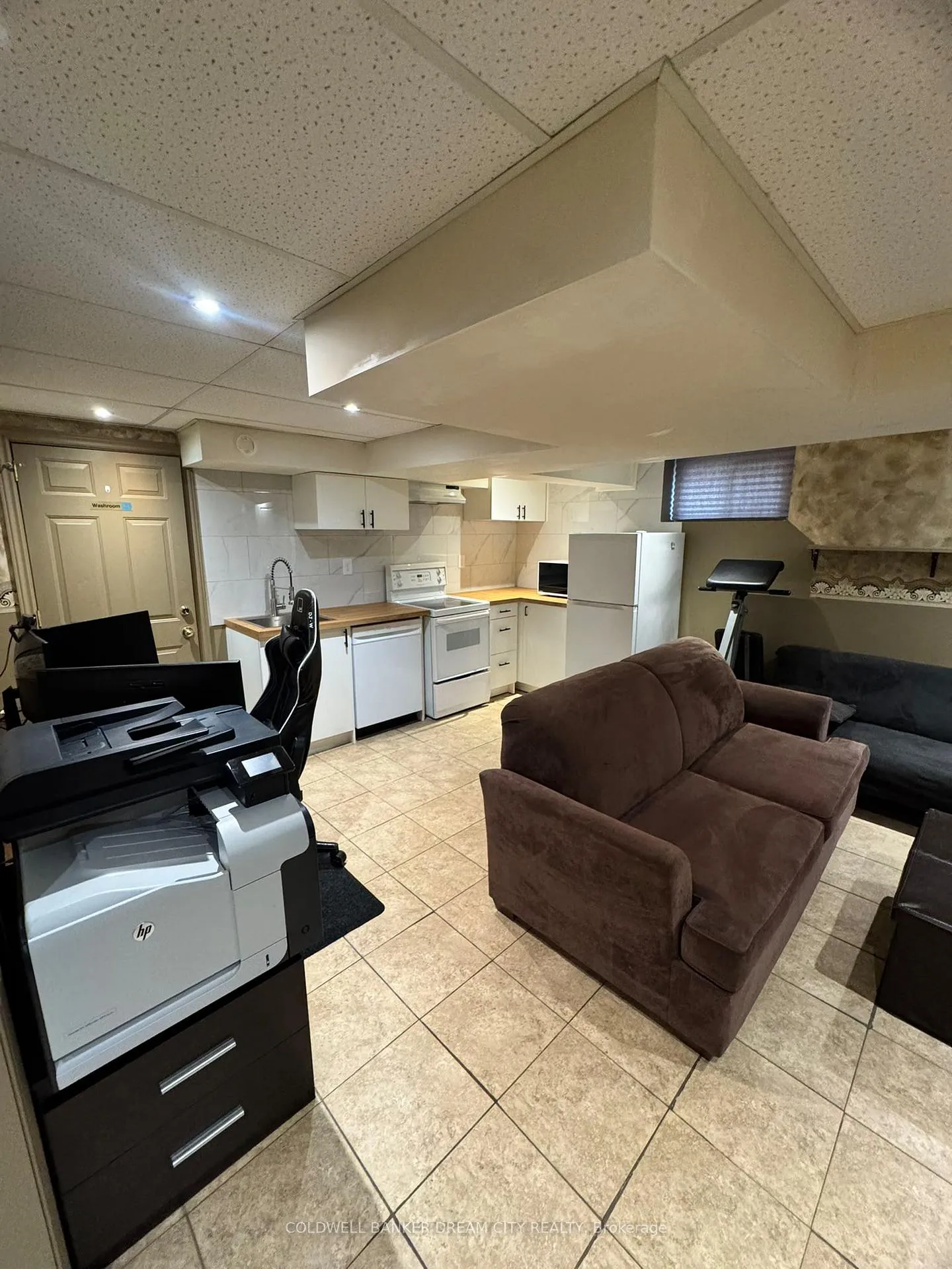 Photo 31 of 39 Reid Avenue N, Hamilton, McQuesten — HOMEH