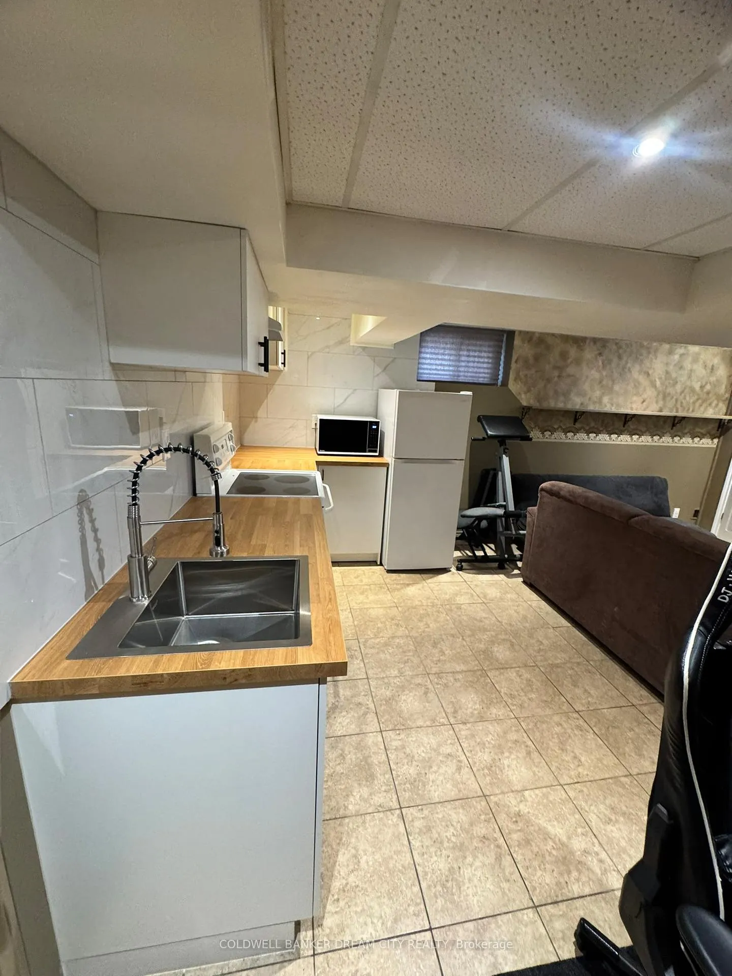 Photo 35 of 39 Reid Avenue N, Hamilton, McQuesten — HOMEH