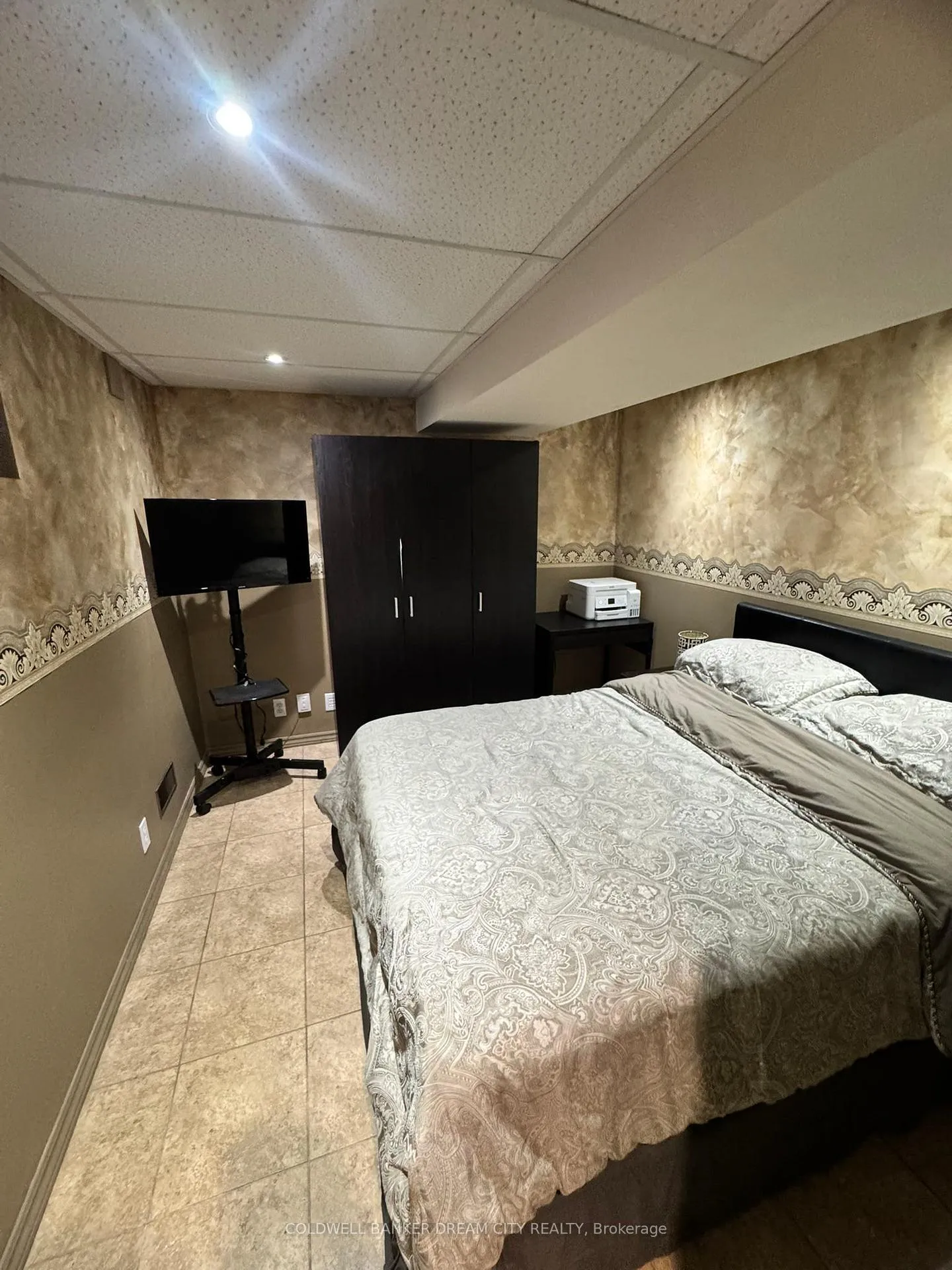 Photo 37 of 39 Reid Avenue N, Hamilton, McQuesten — HOMEH