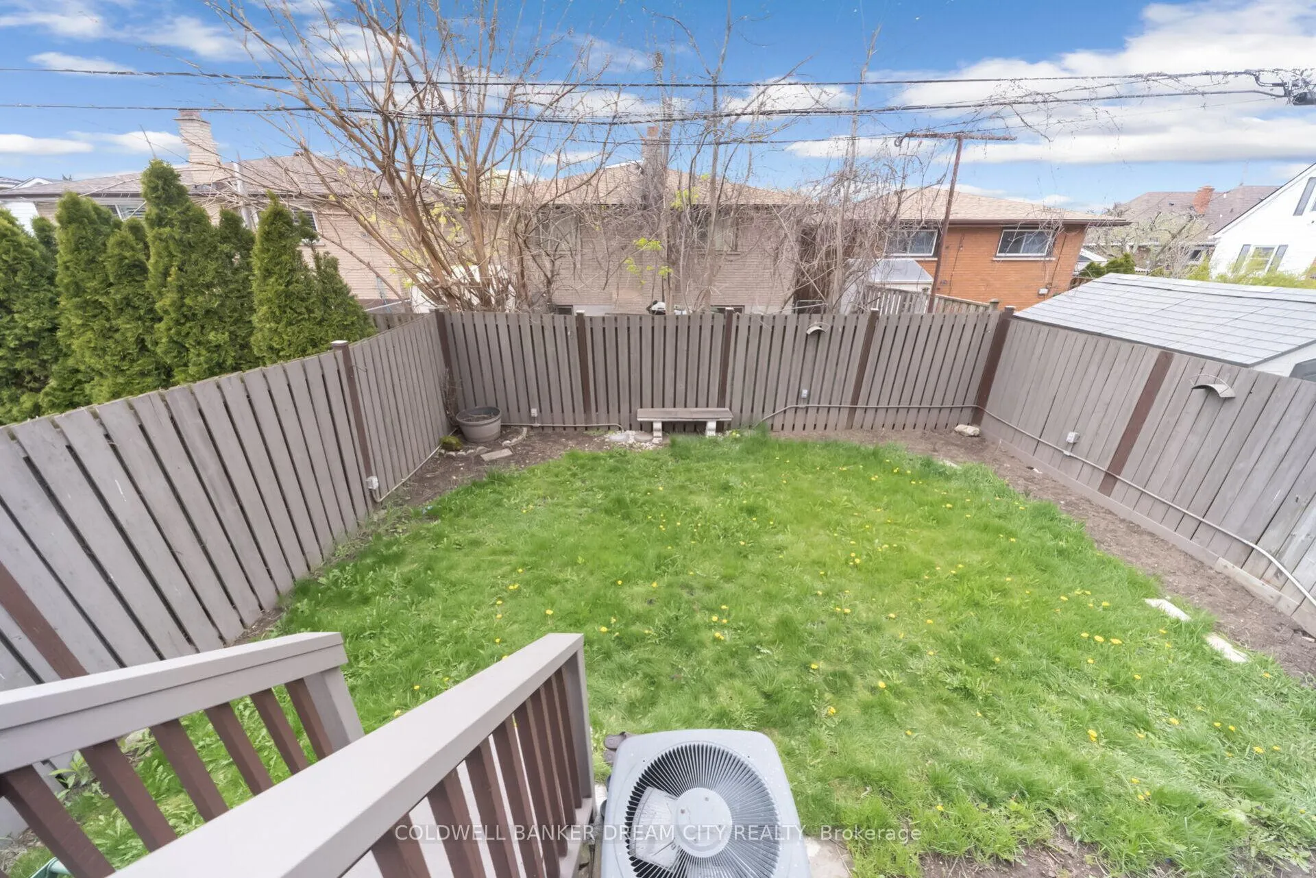 Photo 41 of 39 Reid Avenue N, Hamilton, McQuesten — HOMEH