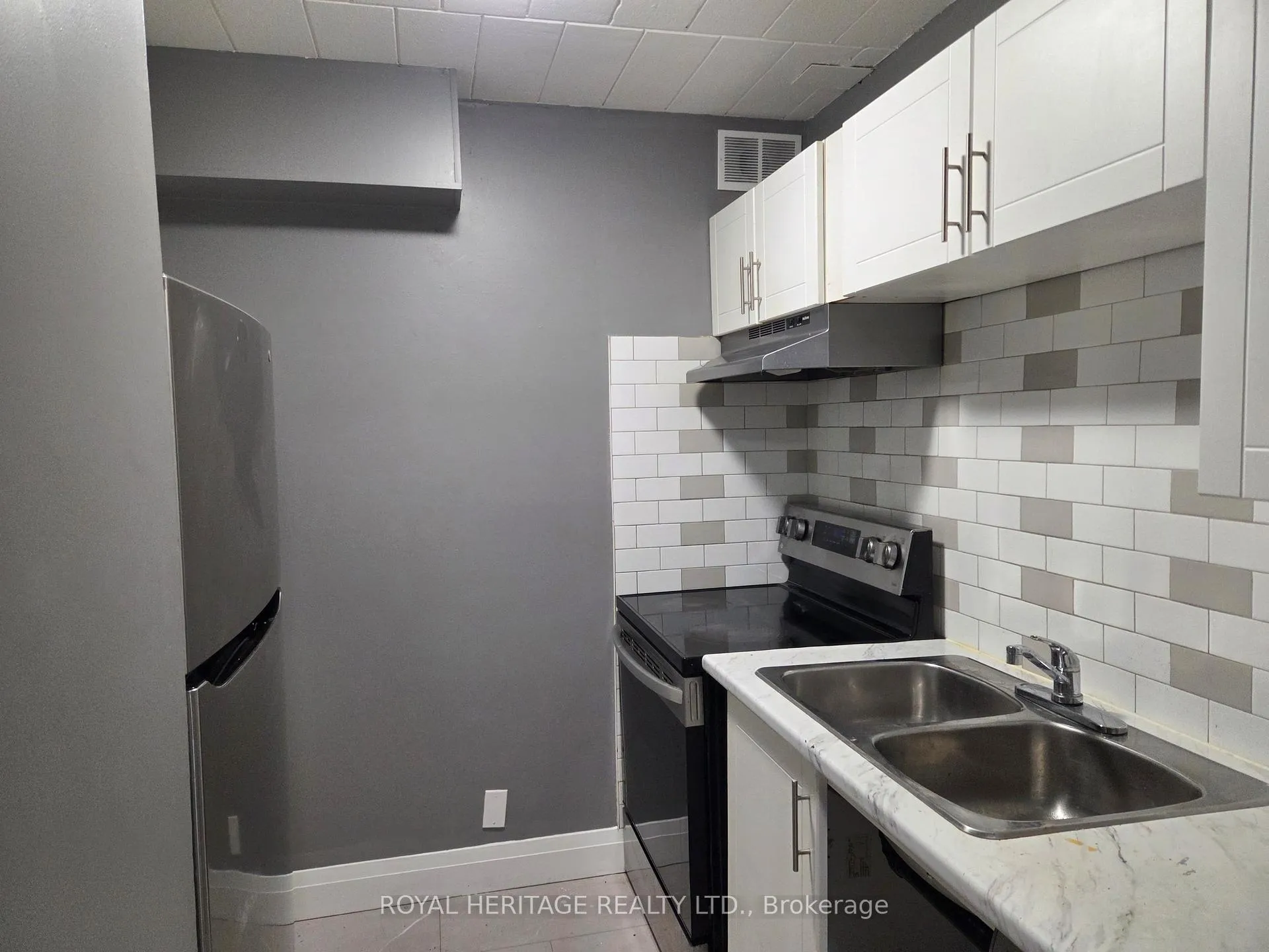 Front of Unit 104, 8800 Willoughby Drive