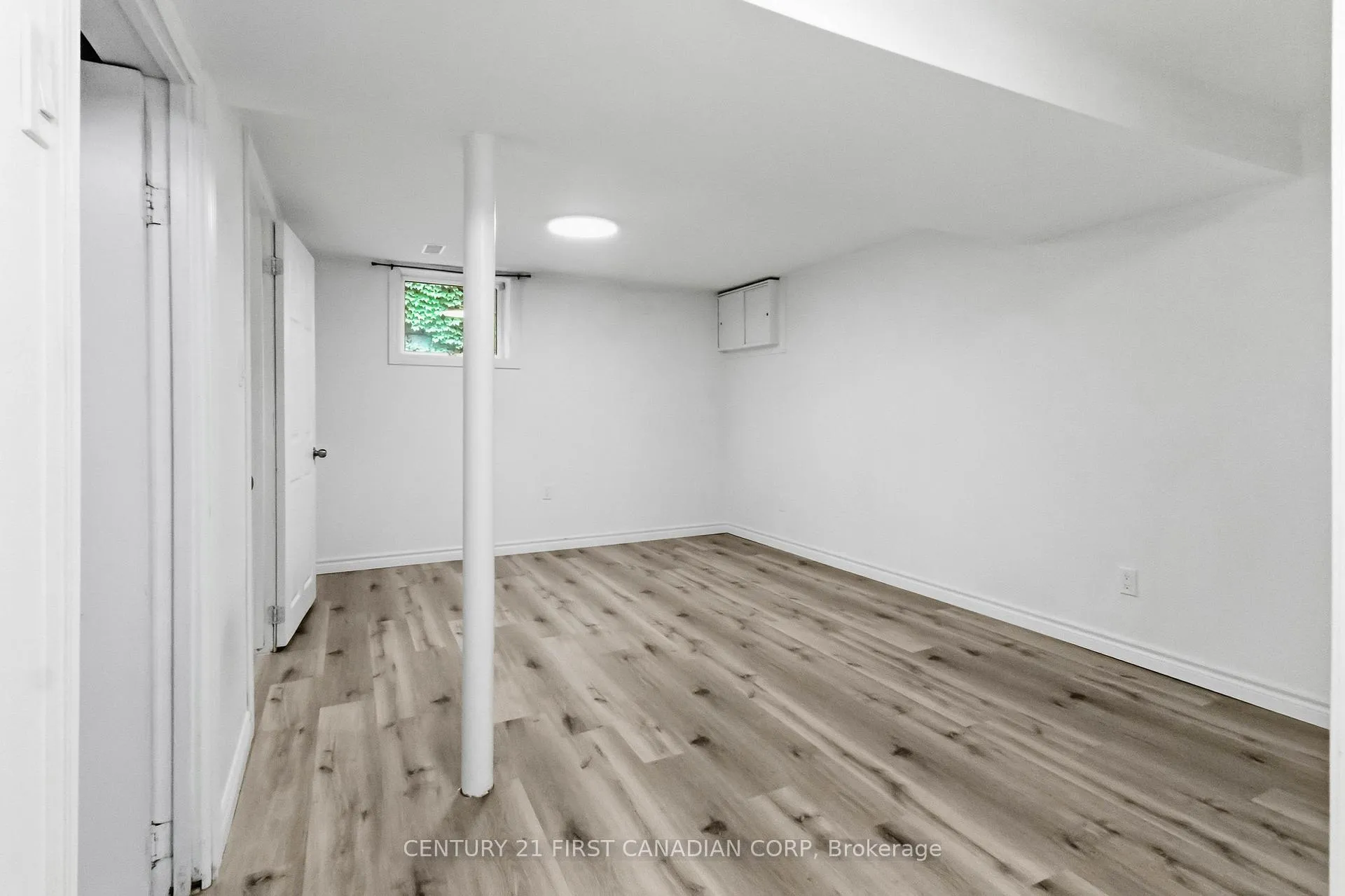 Photo 27 of 215 Bernard Avenue, London, East B — HOMEH