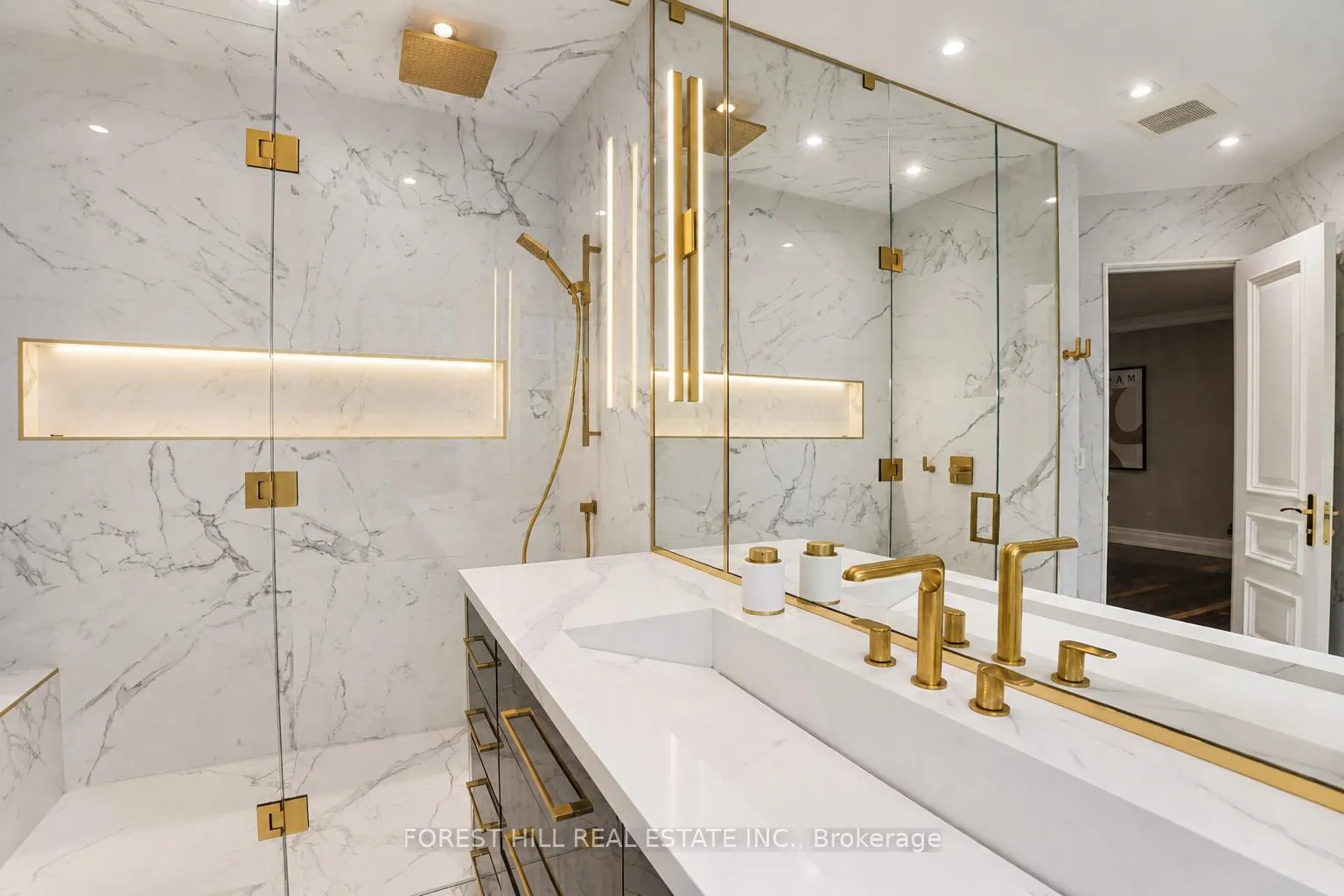 Photo 28 of 160 Renaissance Court, Vaughan, Beverley Glen — HOMEH