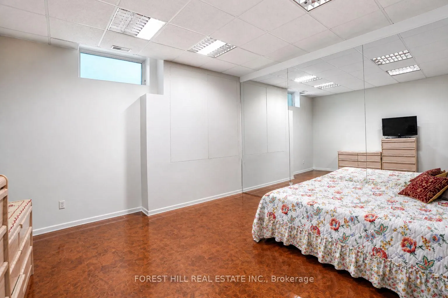 Photo 40 of 160 Renaissance Court, Vaughan, Beverley Glen — HOMEH