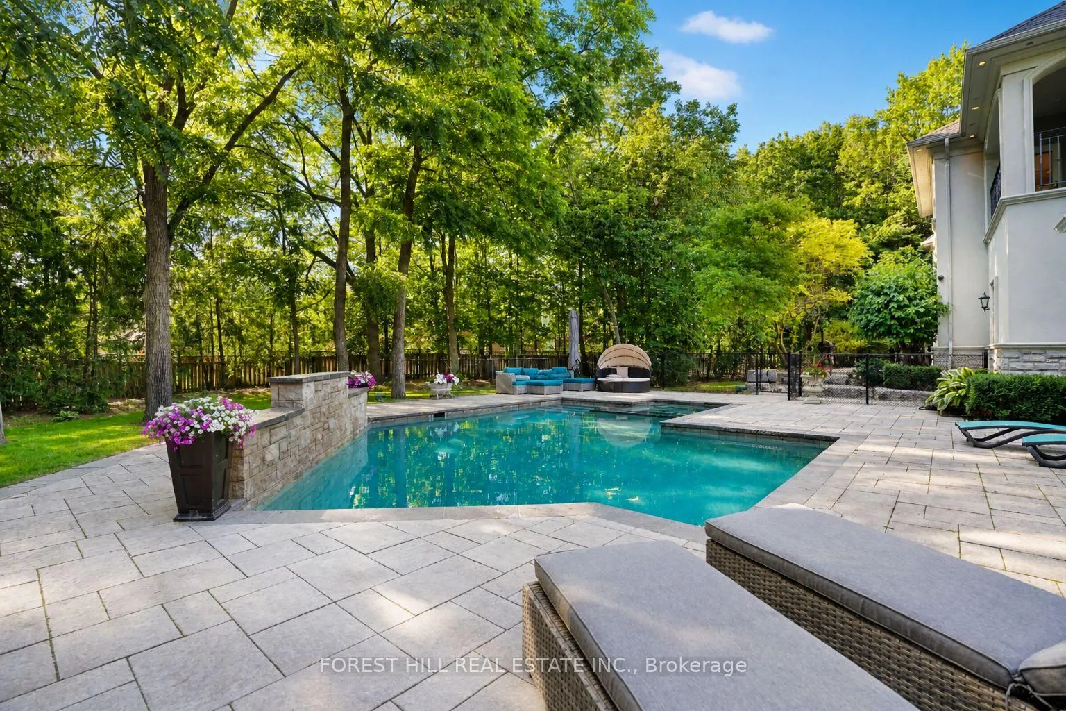 Photo 46 of 160 Renaissance Court, Vaughan, Beverley Glen — HOMEH