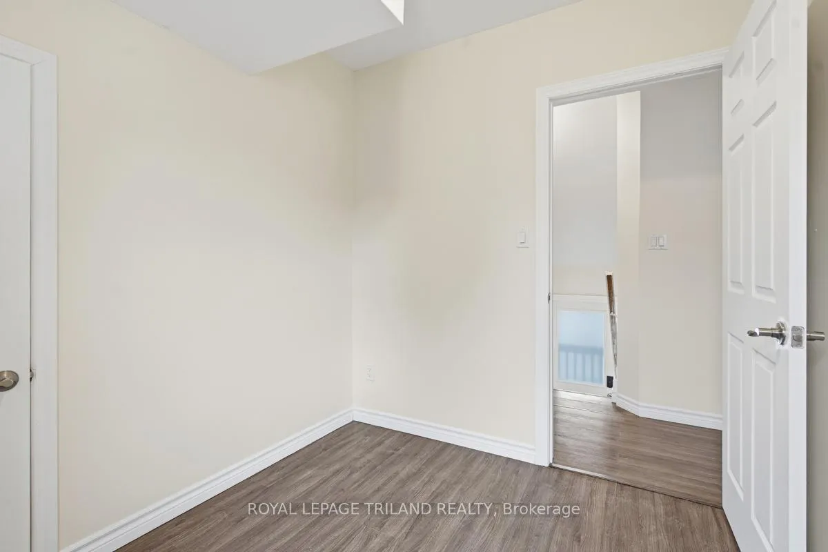 Photo 11 of Unit 2, 876 Van Street, London, East L — HOMEH