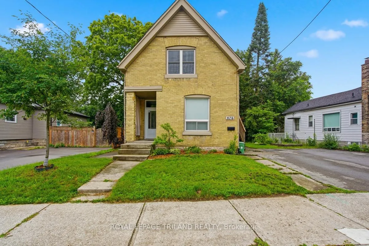 Photo 20 of Unit 2, 876 Van Street, London, East L — HOMEH