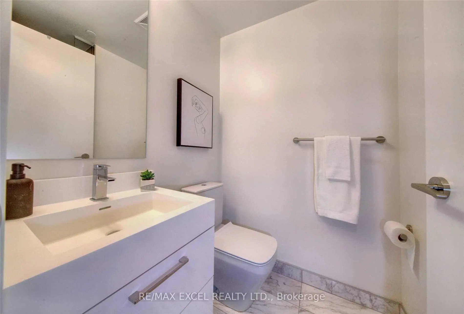 Photo 16 of Unit 3402, 1 Yorkville Avenue, Toronto, The Annex — HOMEH
