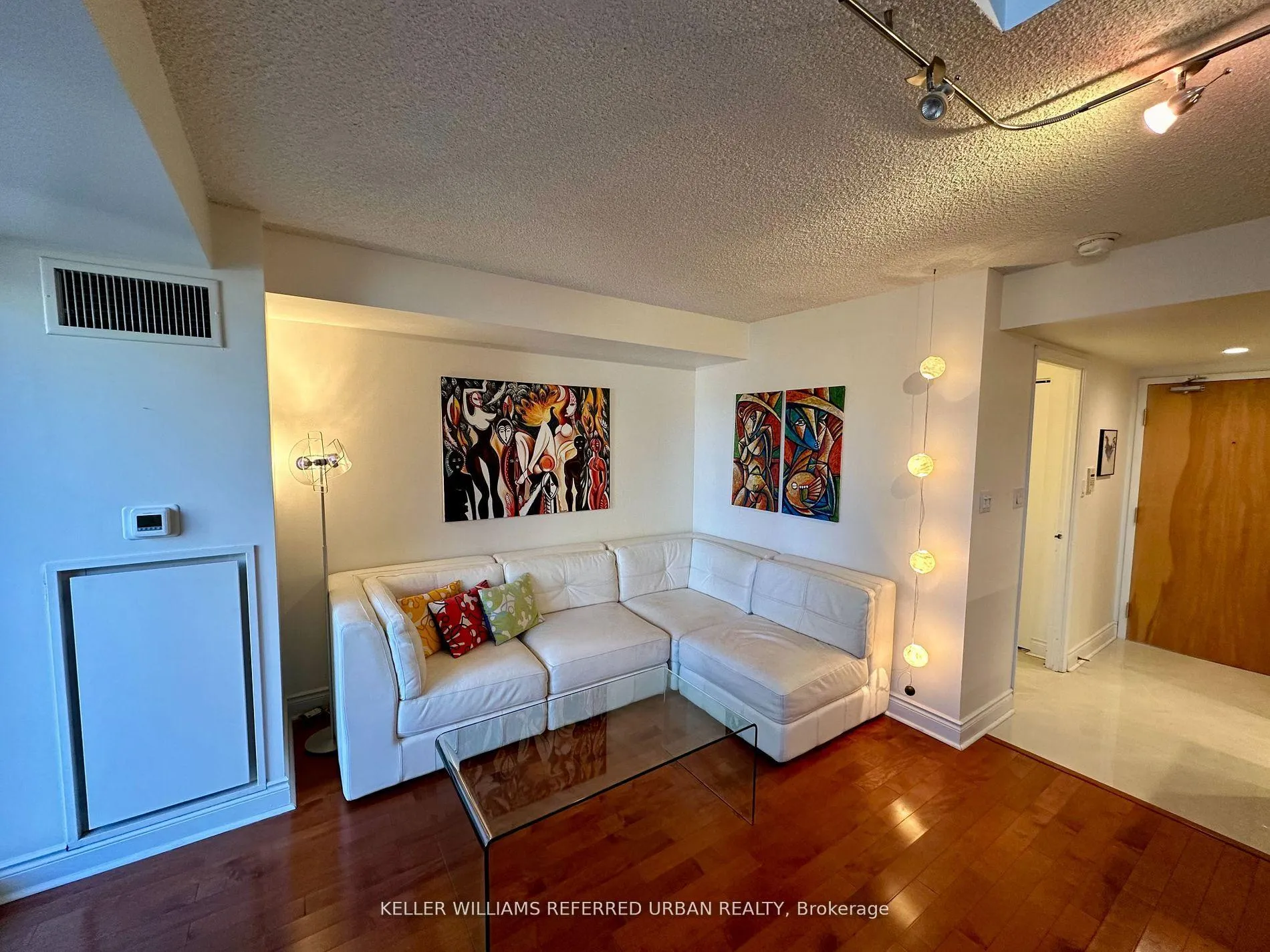 Photo 7 of Unit 705, 80 Cumberland Street, Toronto, The Annex — HOMEH