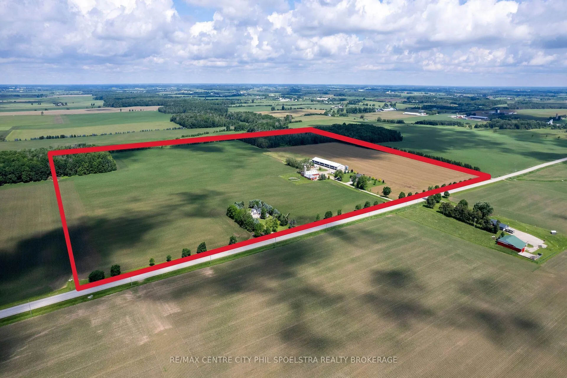 Photo 3 of 6928 Wellington Road 10, Mapleton, Rural Mapleton — HOMEH