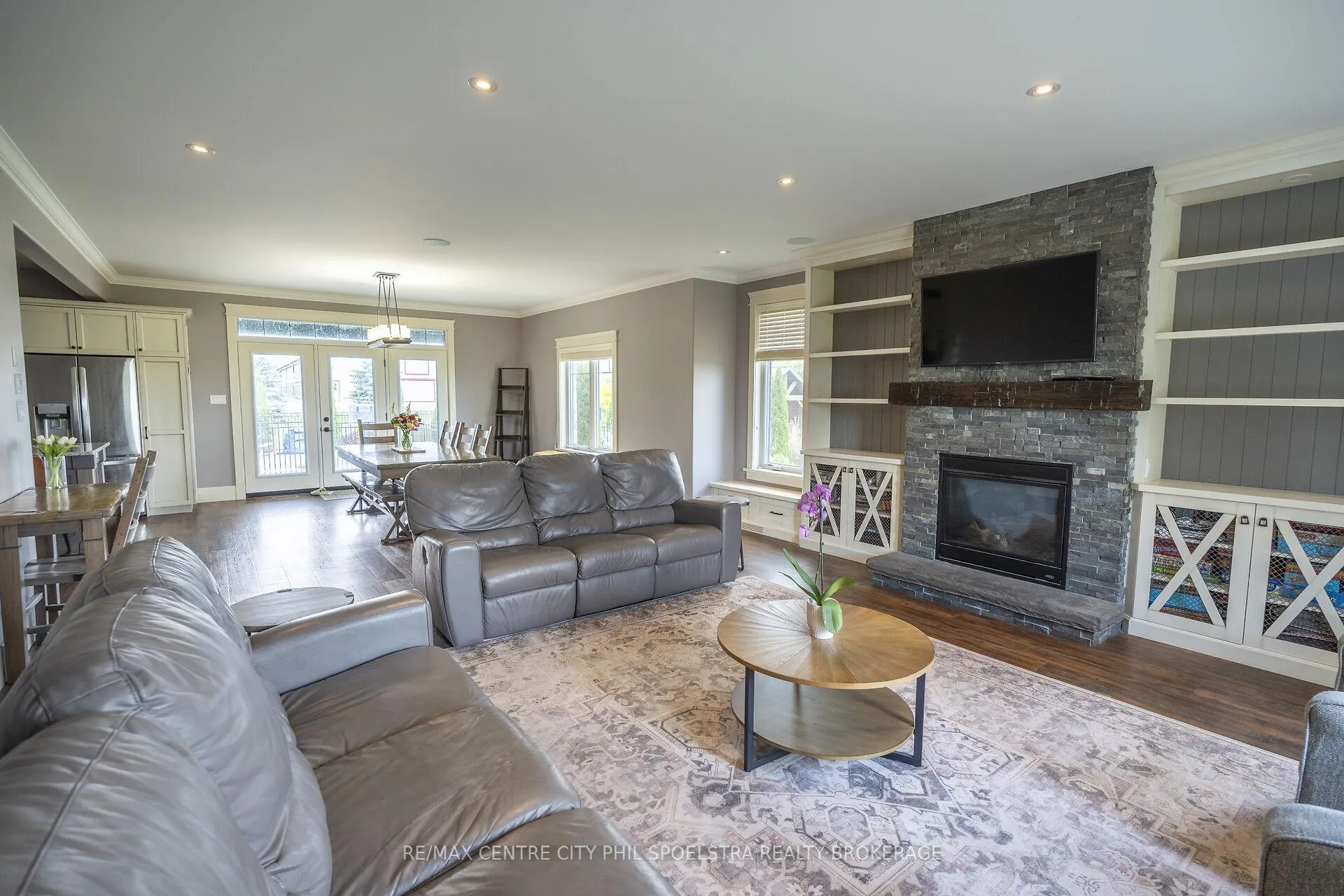 Photo 22 of 6928 Wellington Road 10, Mapleton, Rural Mapleton — HOMEH