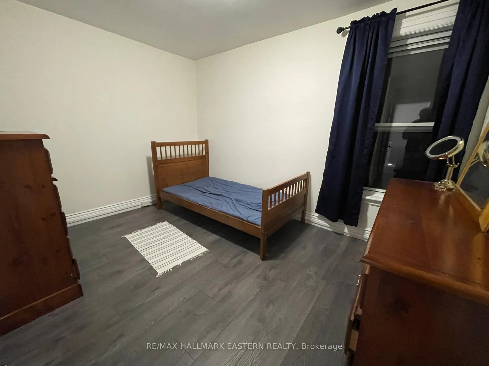 Photo 28 of 271 Thomas Street, Peterborough, Town Ward 3 — HOMEH