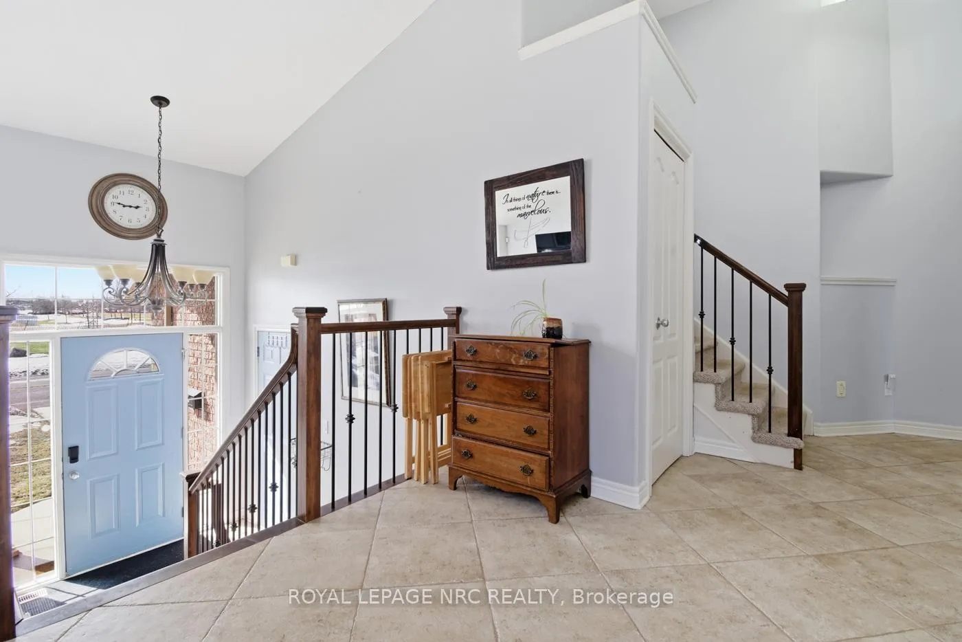 Photo 3 of 4001 Weinbrenner Road, Niagara Falls, Chippawa — HOMEH