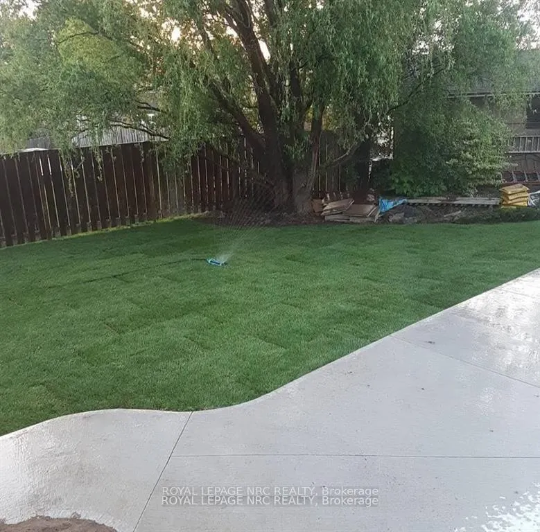 Photo 40 of 4001 Weinbrenner Road, Niagara Falls, Chippawa — HOMEH