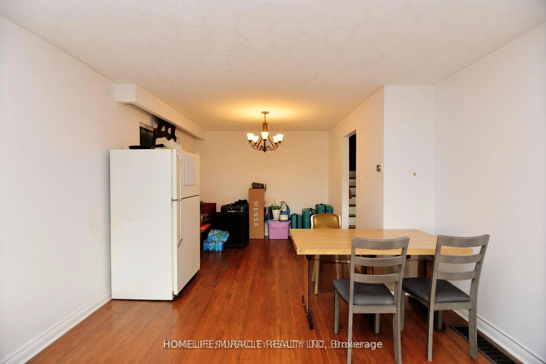 Photo 8 of 88 Ardglen Drive, Brampton, Bram East — HOMEH