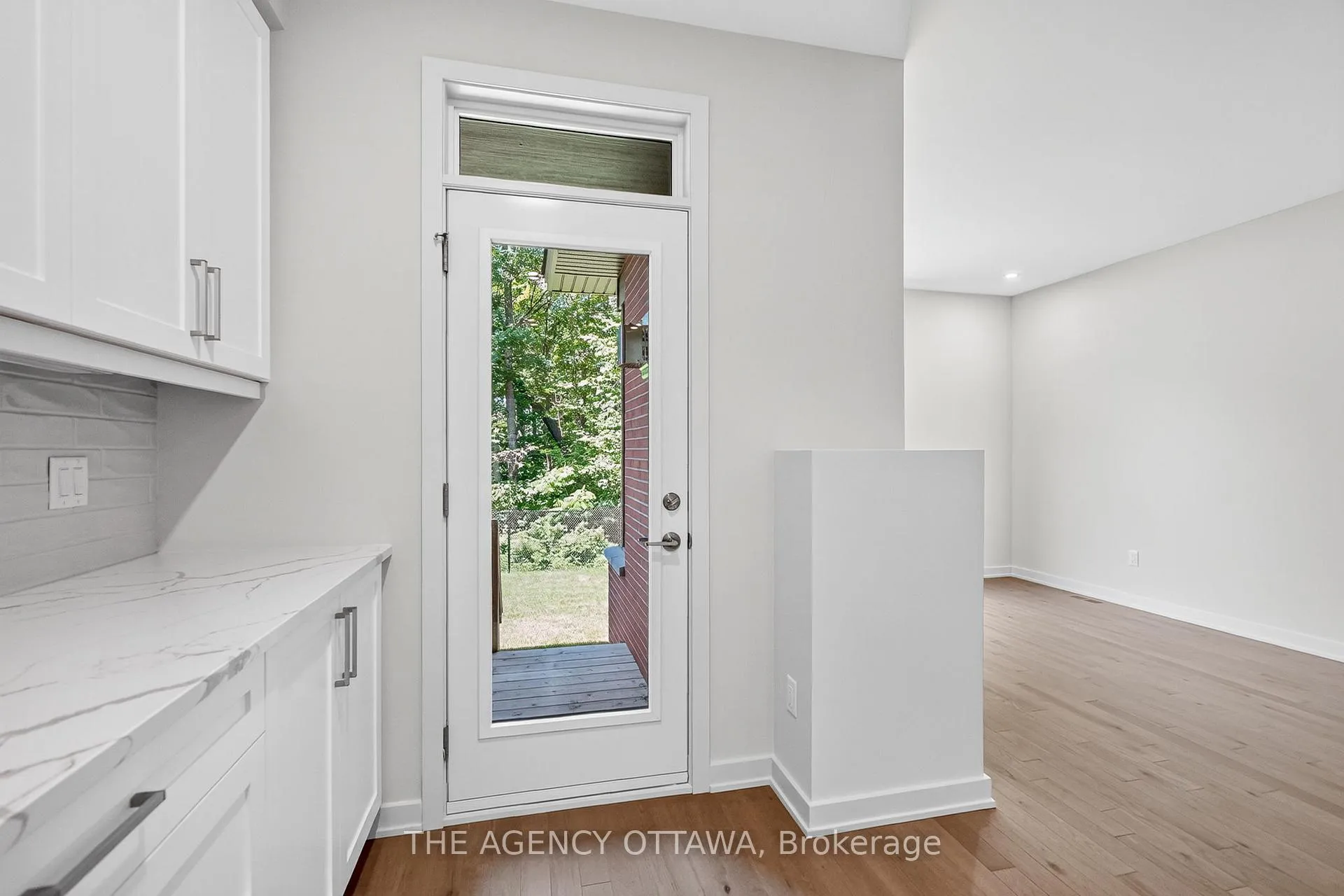 Photo 12 of 1005 Kitigan Grove, Ottawa, Kanata - Kanata Lakes/Heritage Hills — HOMEH