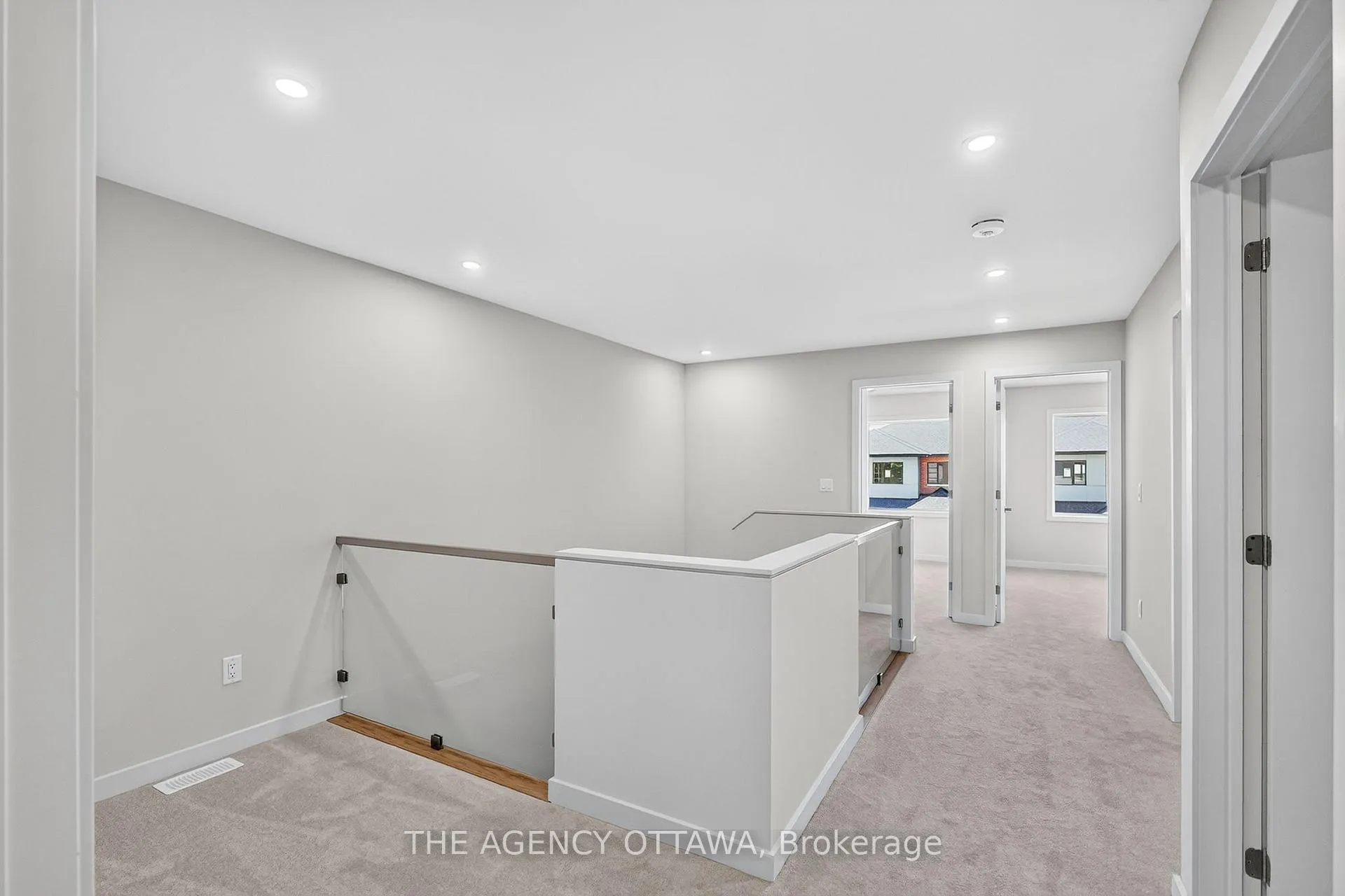 Photo 20 of 1005 Kitigan Grove, Ottawa, Kanata - Kanata Lakes/Heritage Hills — HOMEH