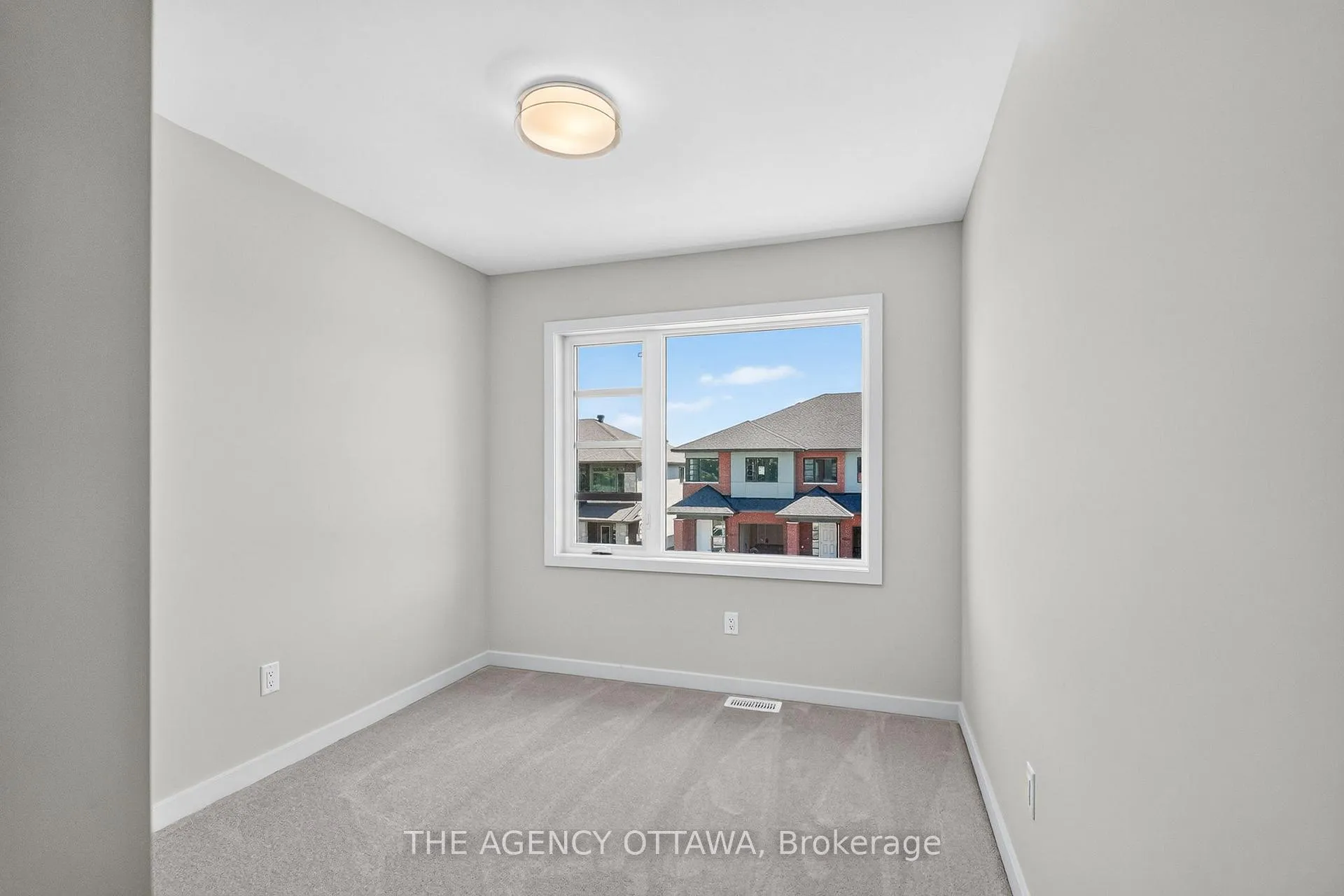 Photo 28 of 1005 Kitigan Grove, Ottawa, Kanata - Kanata Lakes/Heritage Hills — HOMEH