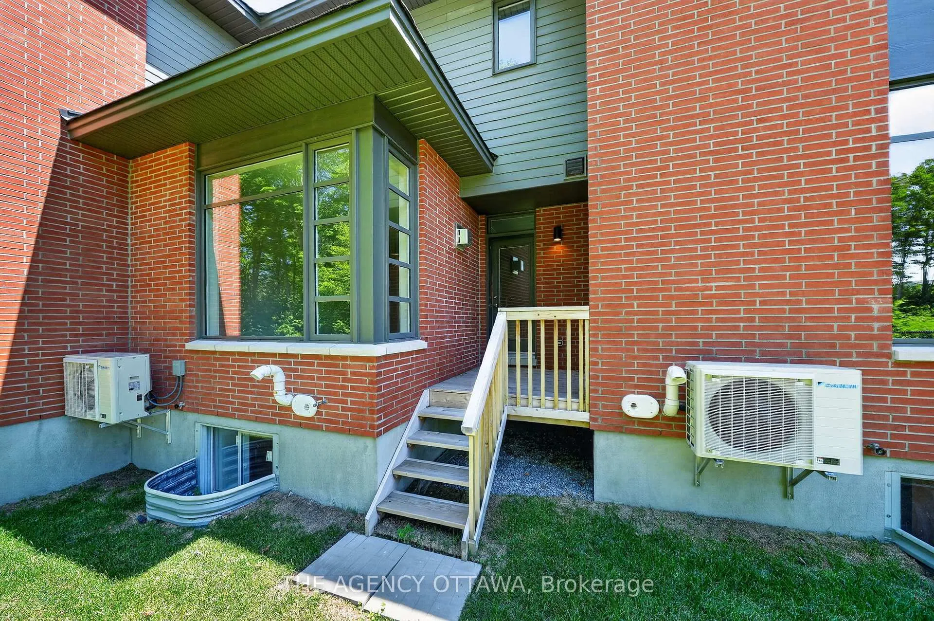 Photo 40 of 1005 Kitigan Grove, Ottawa, Kanata - Kanata Lakes/Heritage Hills — HOMEH