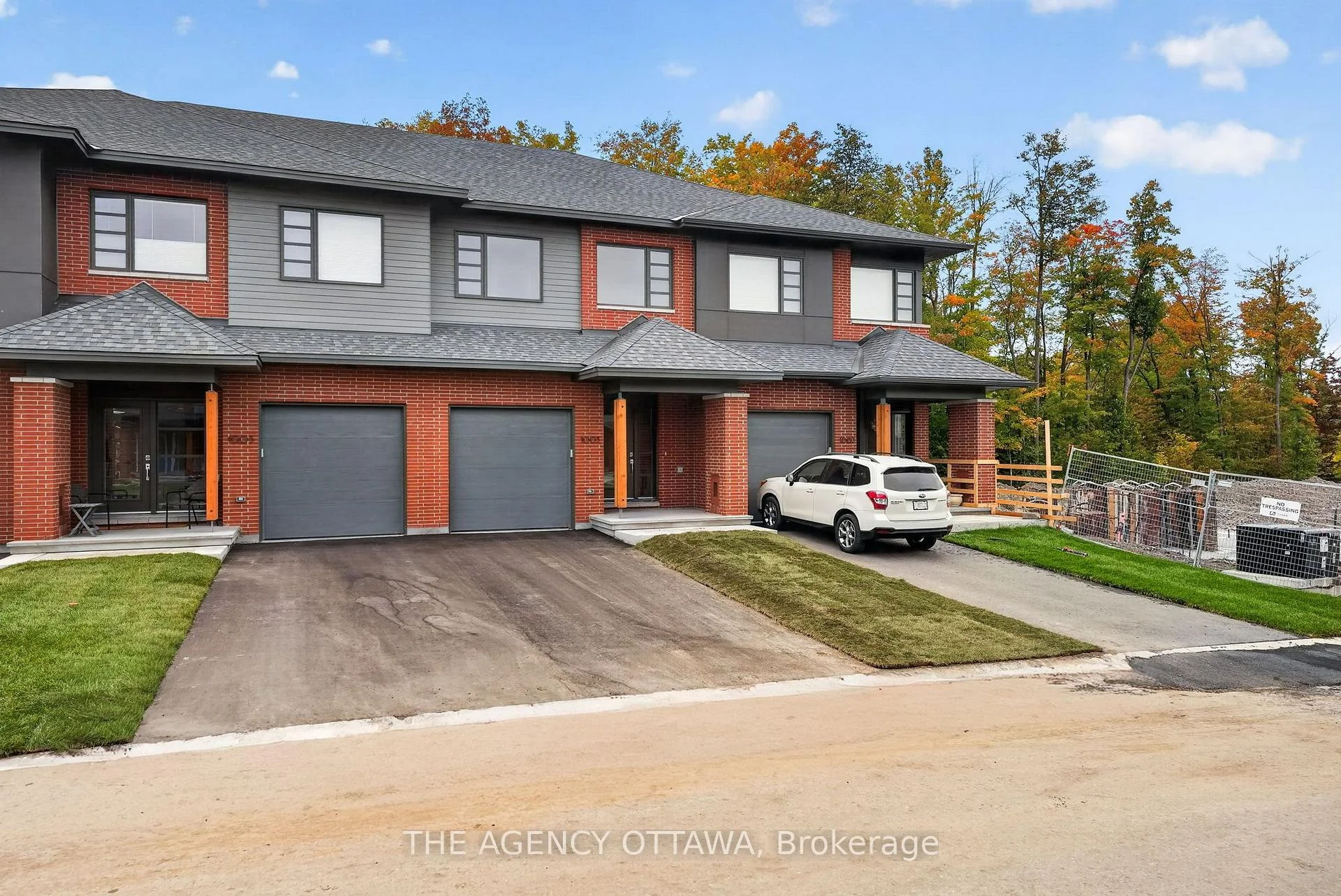 Photo 6 of 1005 Kitigan Grove, Ottawa, Kanata - Kanata Lakes/Heritage Hills — HOMEH