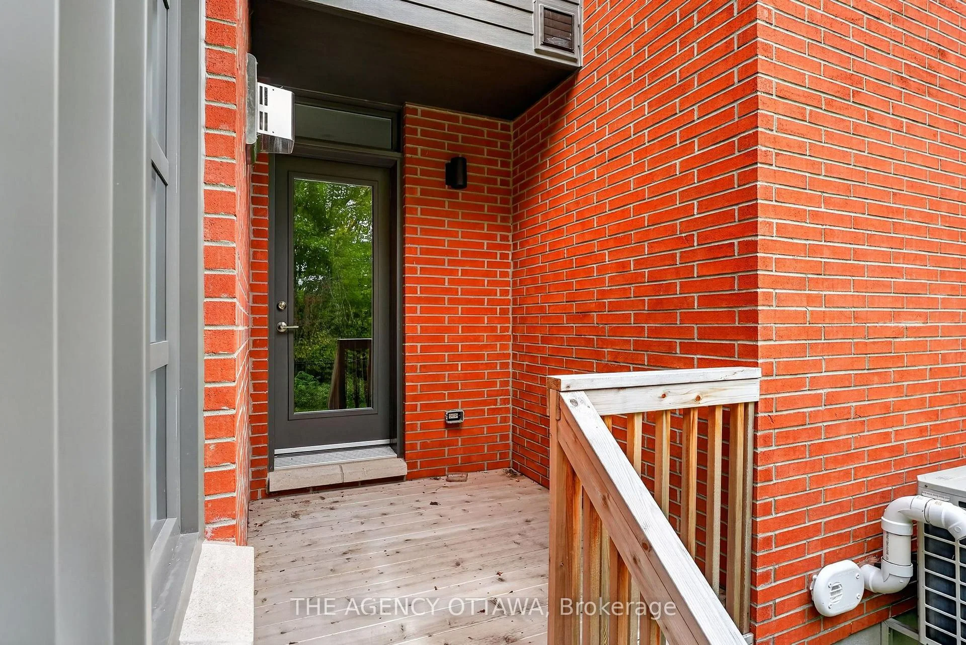 Photo 39 of 1005 Kitigan Grove, Ottawa, Kanata - Kanata Lakes/Heritage Hills — HOMEH