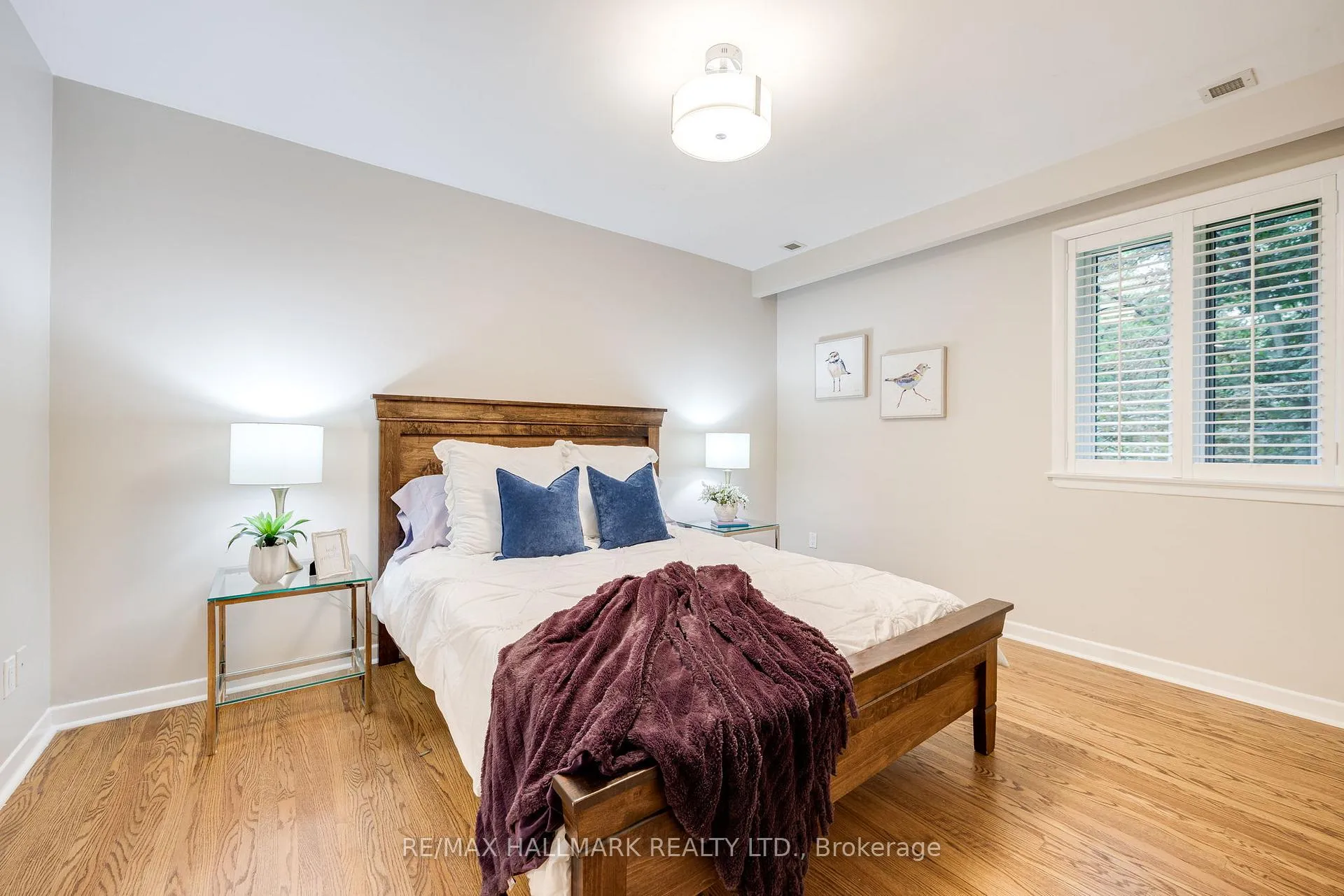 Photo 25 of 59 Sandringham Drive, Toronto, Bedford Park-Nortown — HOMEH