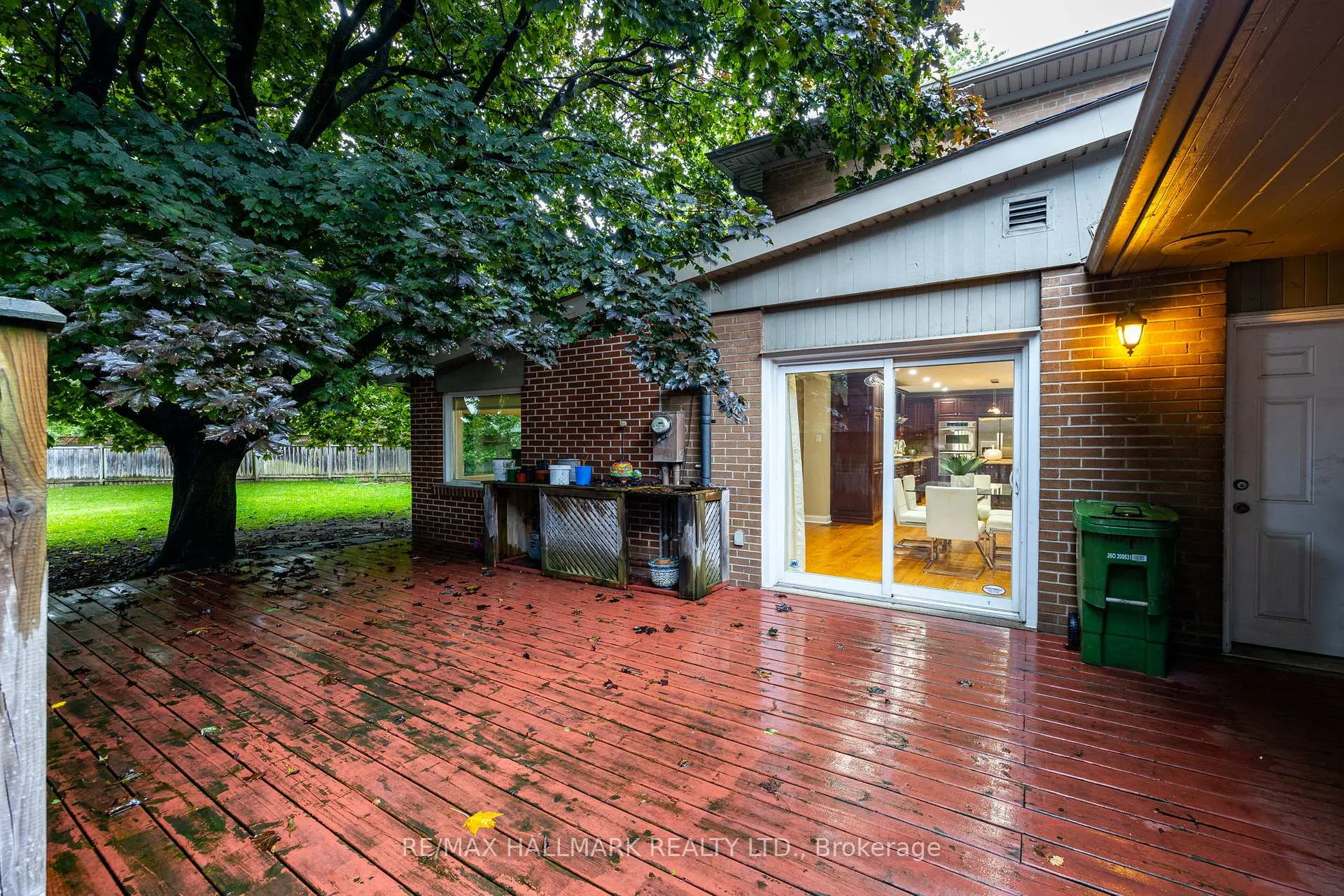 Photo 34 of 59 Sandringham Drive, Toronto, Bedford Park-Nortown — HOMEH