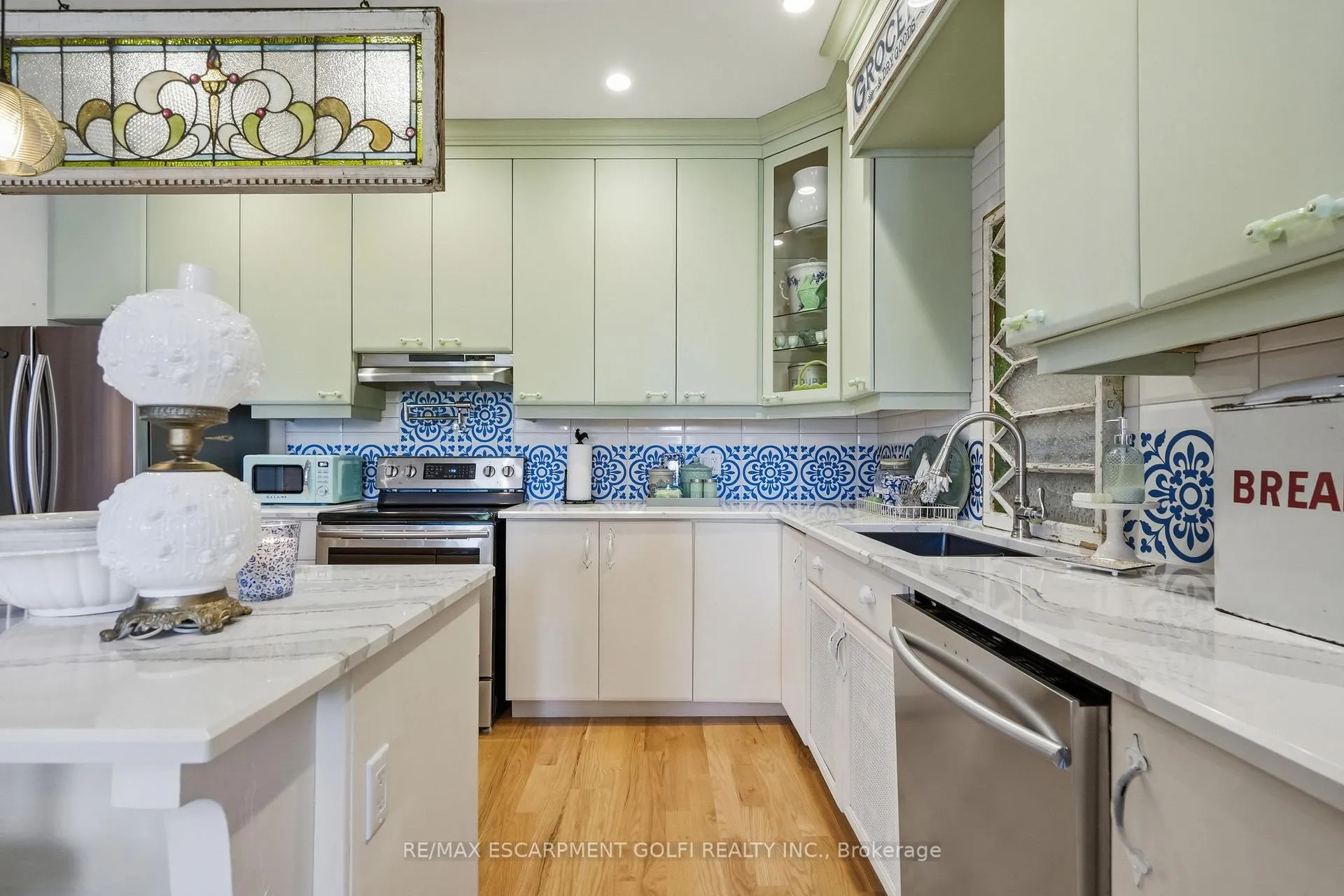 Photo 10 of Unit 201, 3710 Main Street, Niagara Falls, Chippawa — HOMEH