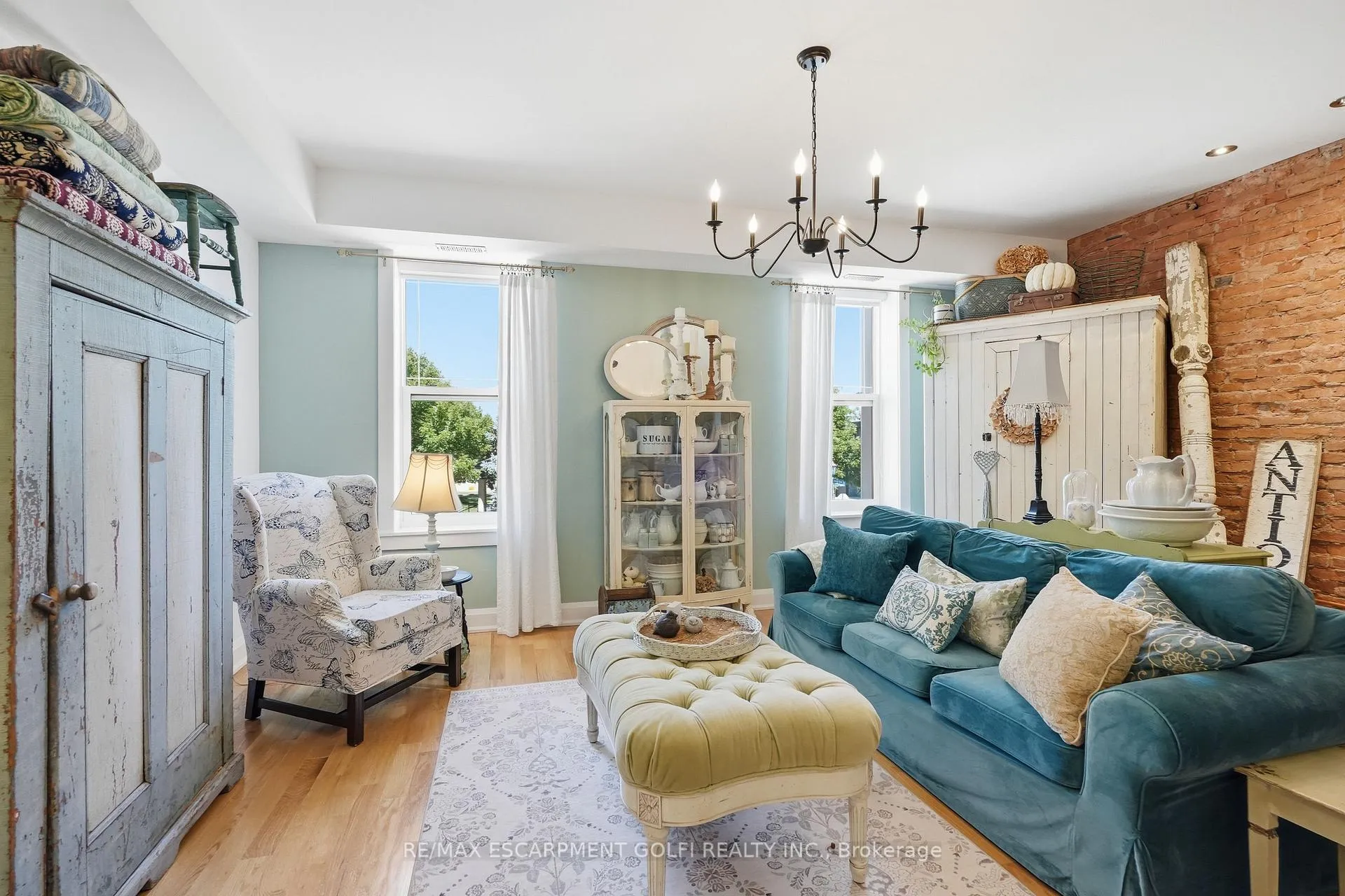Photo 13 of Unit 201, 3710 Main Street, Niagara Falls, Chippawa — HOMEH