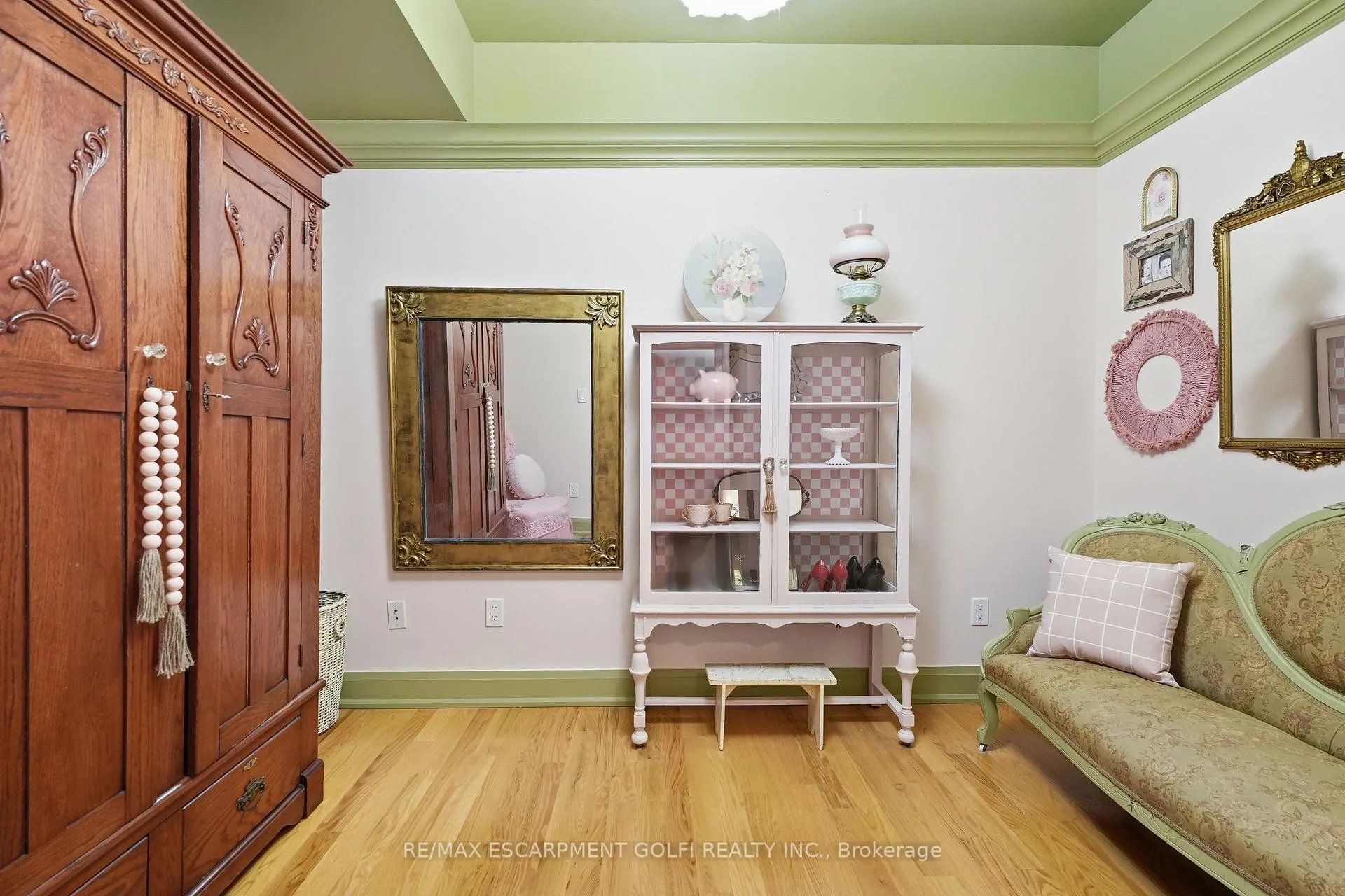 Photo 26 of Unit 201, 3710 Main Street, Niagara Falls, Chippawa — HOMEH