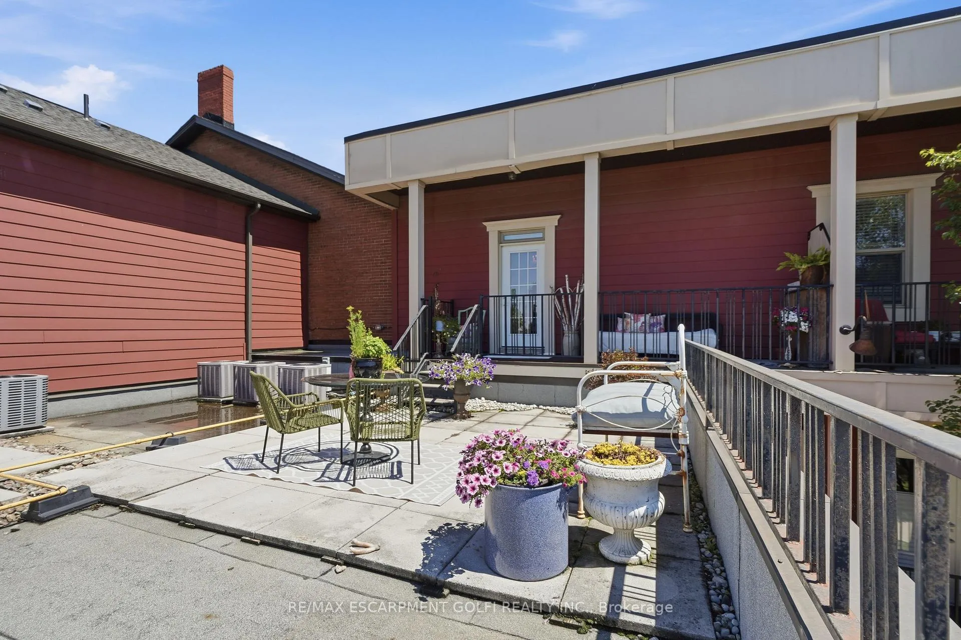 Photo 35 of Unit 201, 3710 Main Street, Niagara Falls, Chippawa — HOMEH