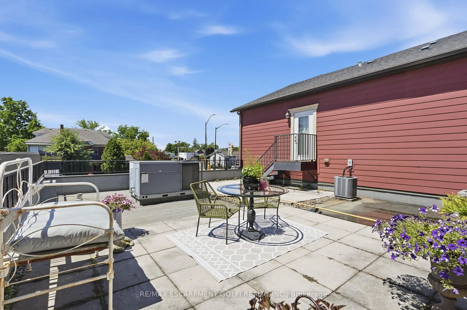 Photo 36 of Unit 201, 3710 Main Street, Niagara Falls, Chippawa — HOMEH