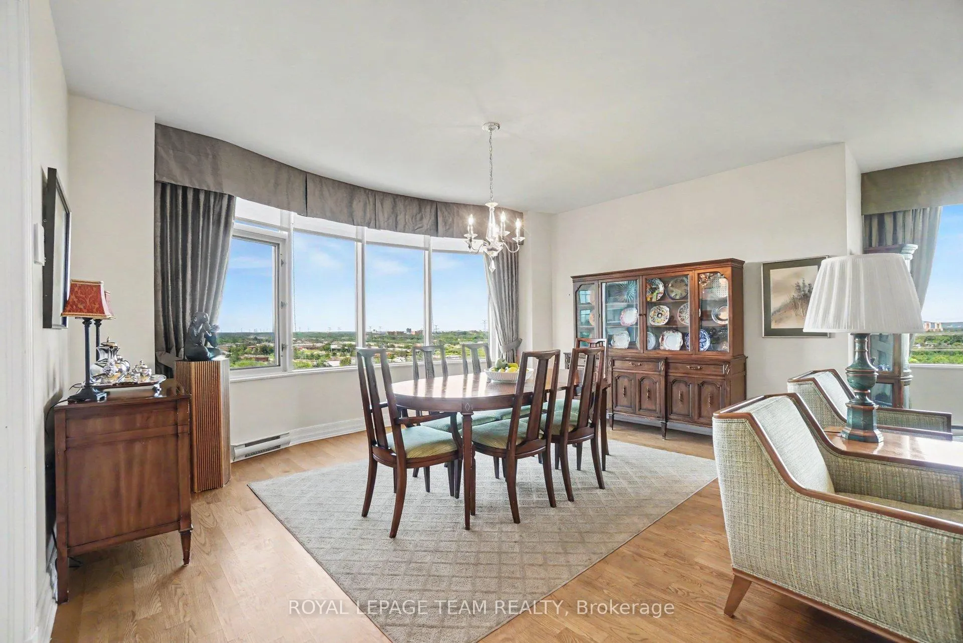Photo 11 of Unit 1506, 3580 Rivergate Way, Ottawa, Quinterra — HOMEH