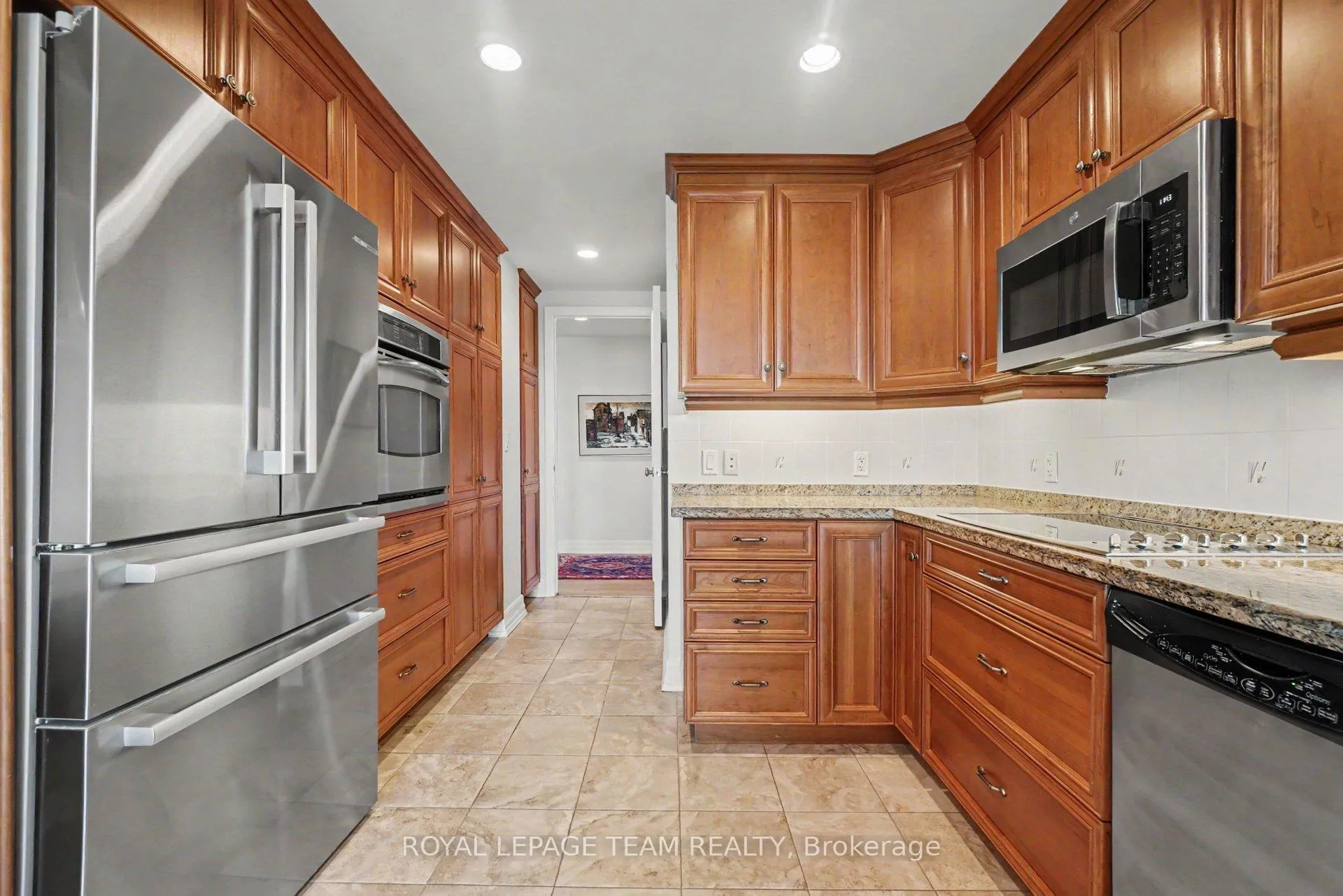 Photo 14 of Unit 1506, 3580 Rivergate Way, Ottawa, Quinterra — HOMEH