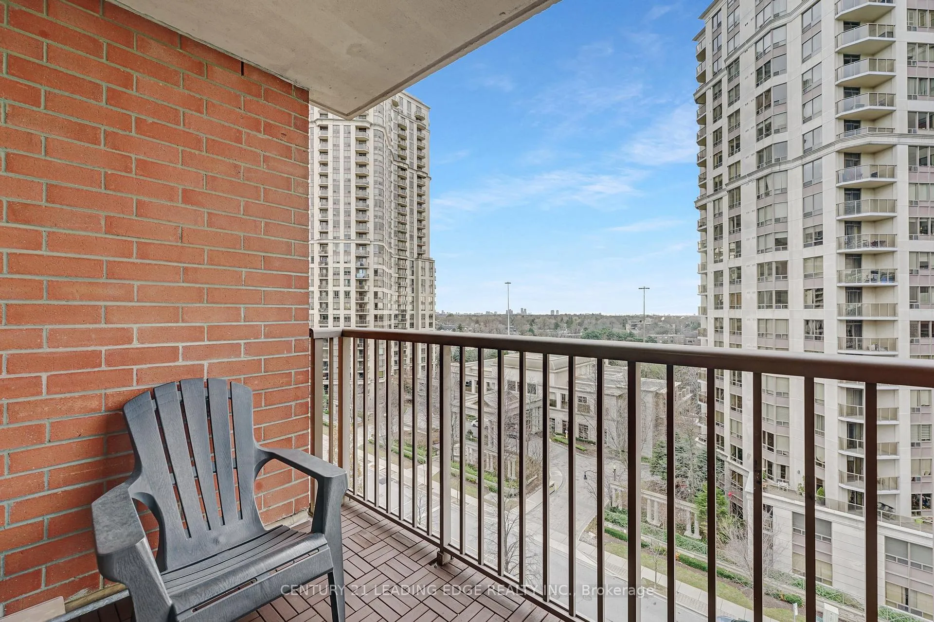Photo 16 of Unit 905, 55 Harrison Garden Boulevard, North York, Willowdale East — HOMEH
