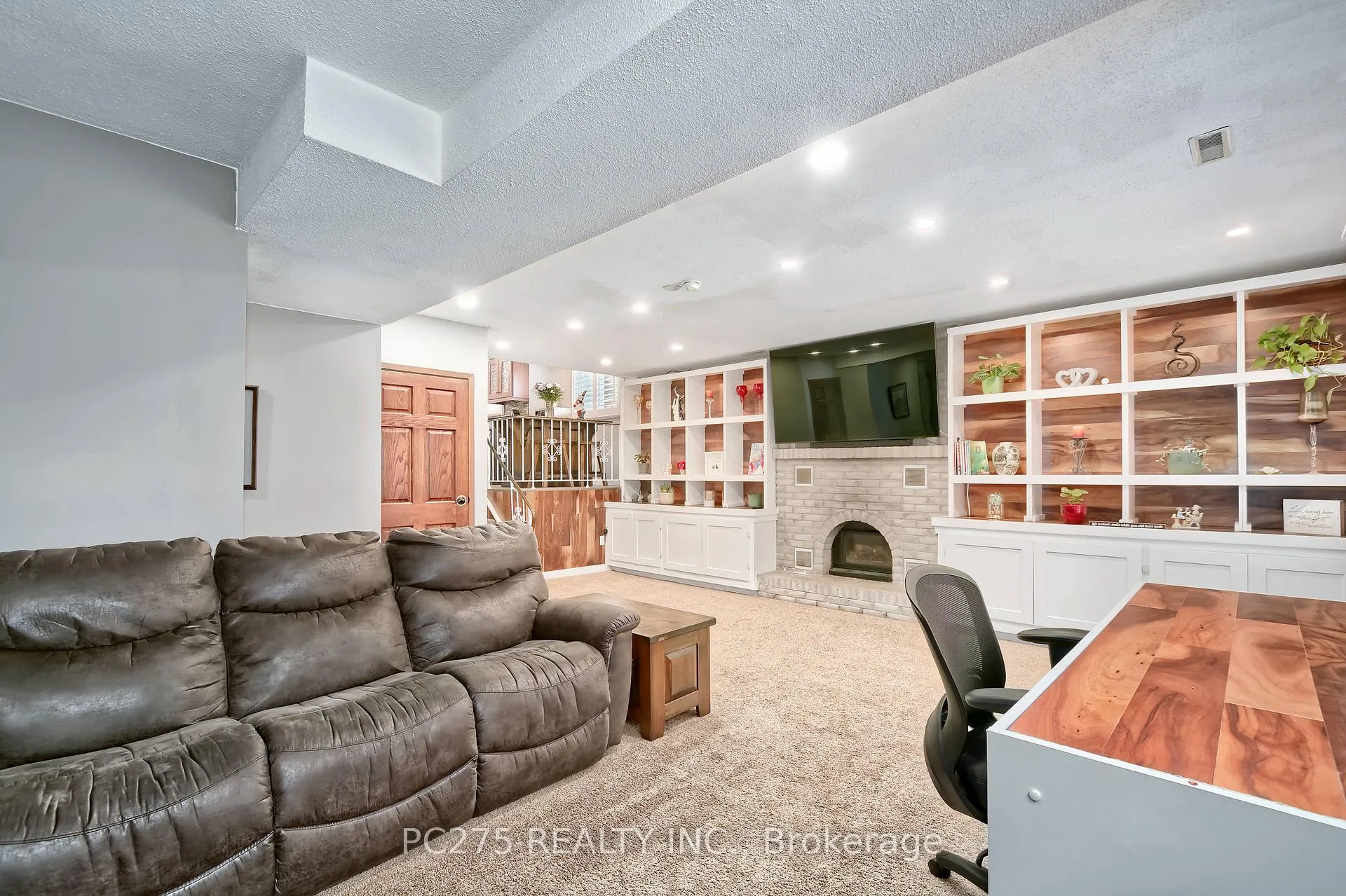 Photo 16 of 485 Ferndale Avenue, London, South Q — HOMEH