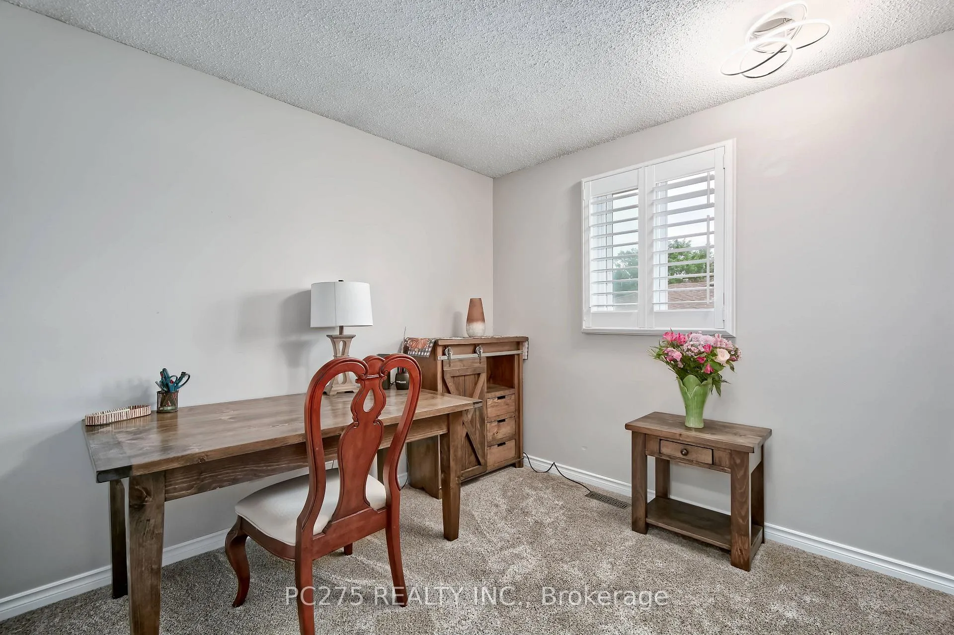 Photo 25 of 485 Ferndale Avenue, London, South Q — HOMEH