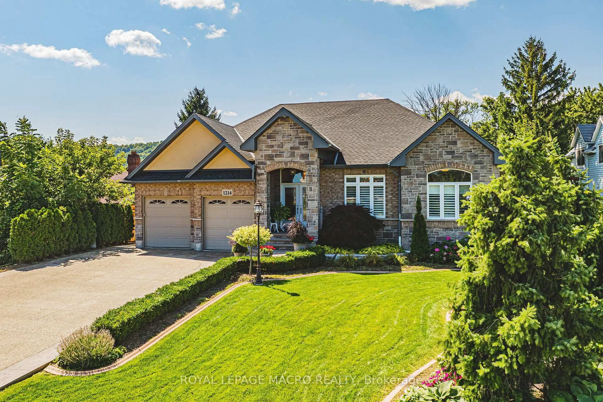 Photo 2 of 1214 #8 Highway, Hamilton, Winona — HOMEH
