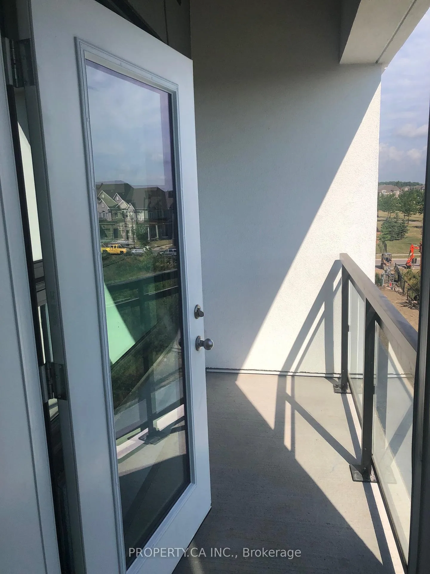 Photo 11 of Unit 311, 50 Kaitting Trail, Oakville, Glenorchy — HOMEH