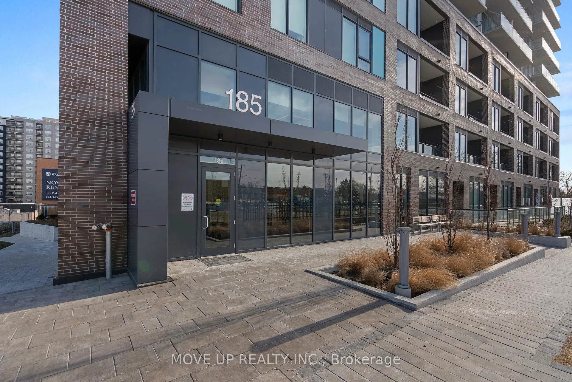Photo 2 of Unit 310, 185 Deerfield Road, Newmarket, Central Newmarket — HOMEH