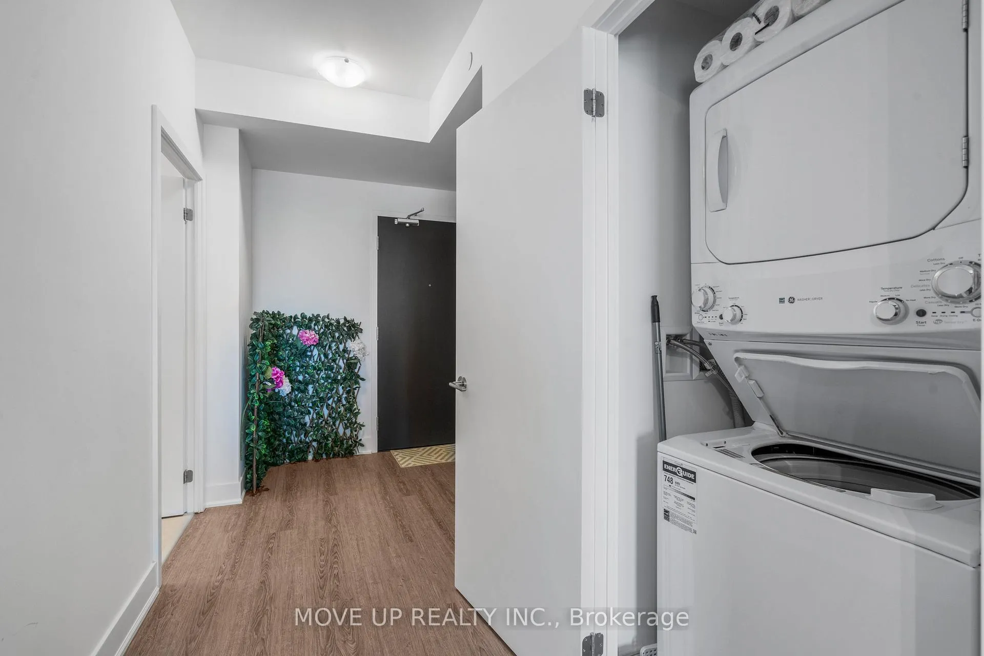 Photo 15 of Unit 310, 185 Deerfield Road, Newmarket, Central Newmarket — HOMEH